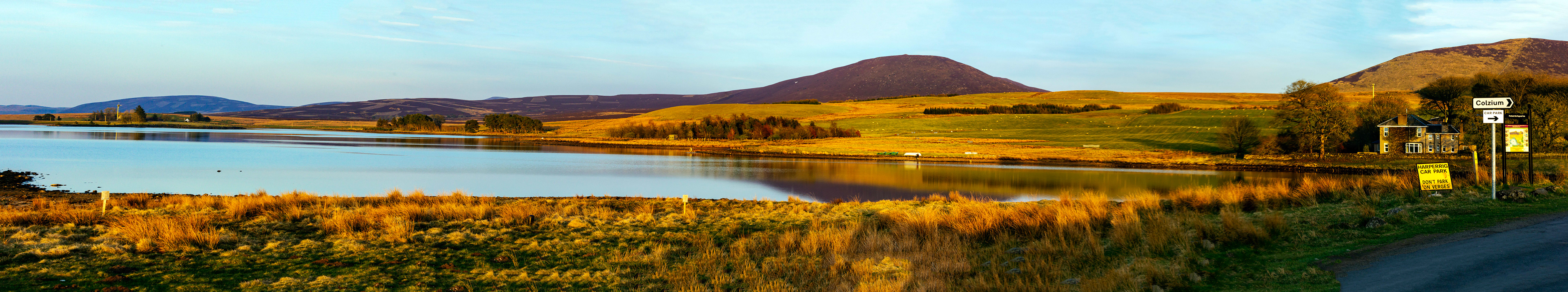 Harperrig 22 April 2021 Please see my other photos at JamesPDeans.co.uk