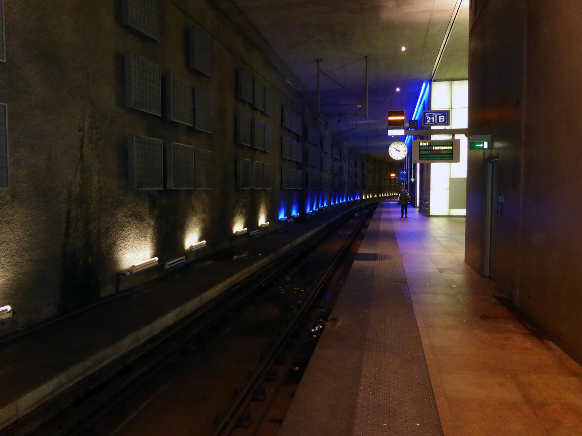 AntwerpPlease see my other Photographs at: http://www.jamespdeans.co.uk/