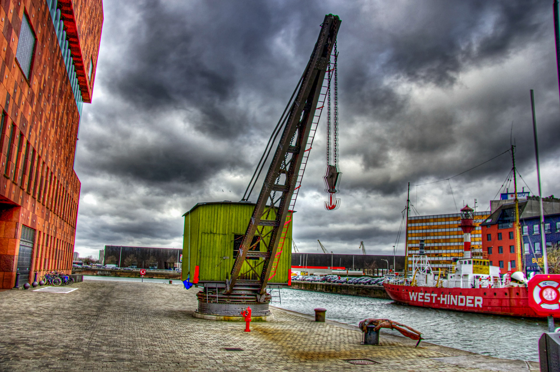 AntwerpPlease see my other Photographs at: http://www.jamespdeans.co.uk/