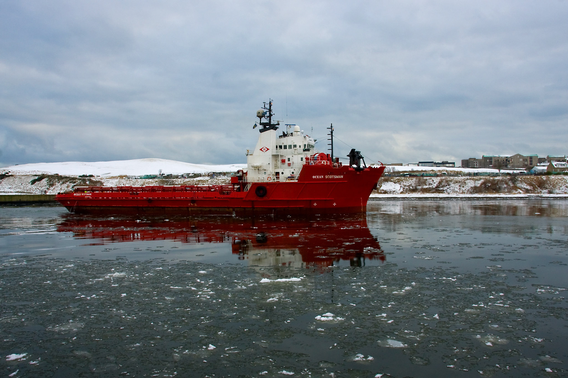 Aberdeen Please see my other Photographs at: http://www.jamespdeans.co.uk/