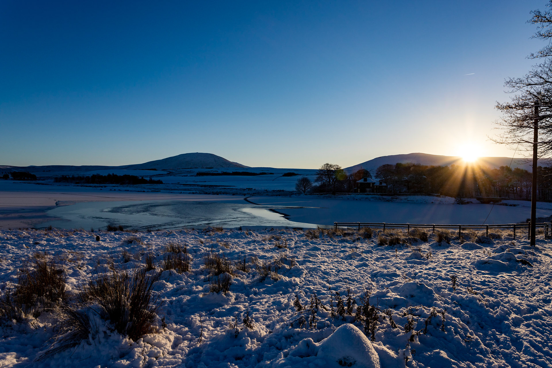 Harperrig Reservoir 30 December 2020 Please see my other photos at JamesPDeans.co.uk
