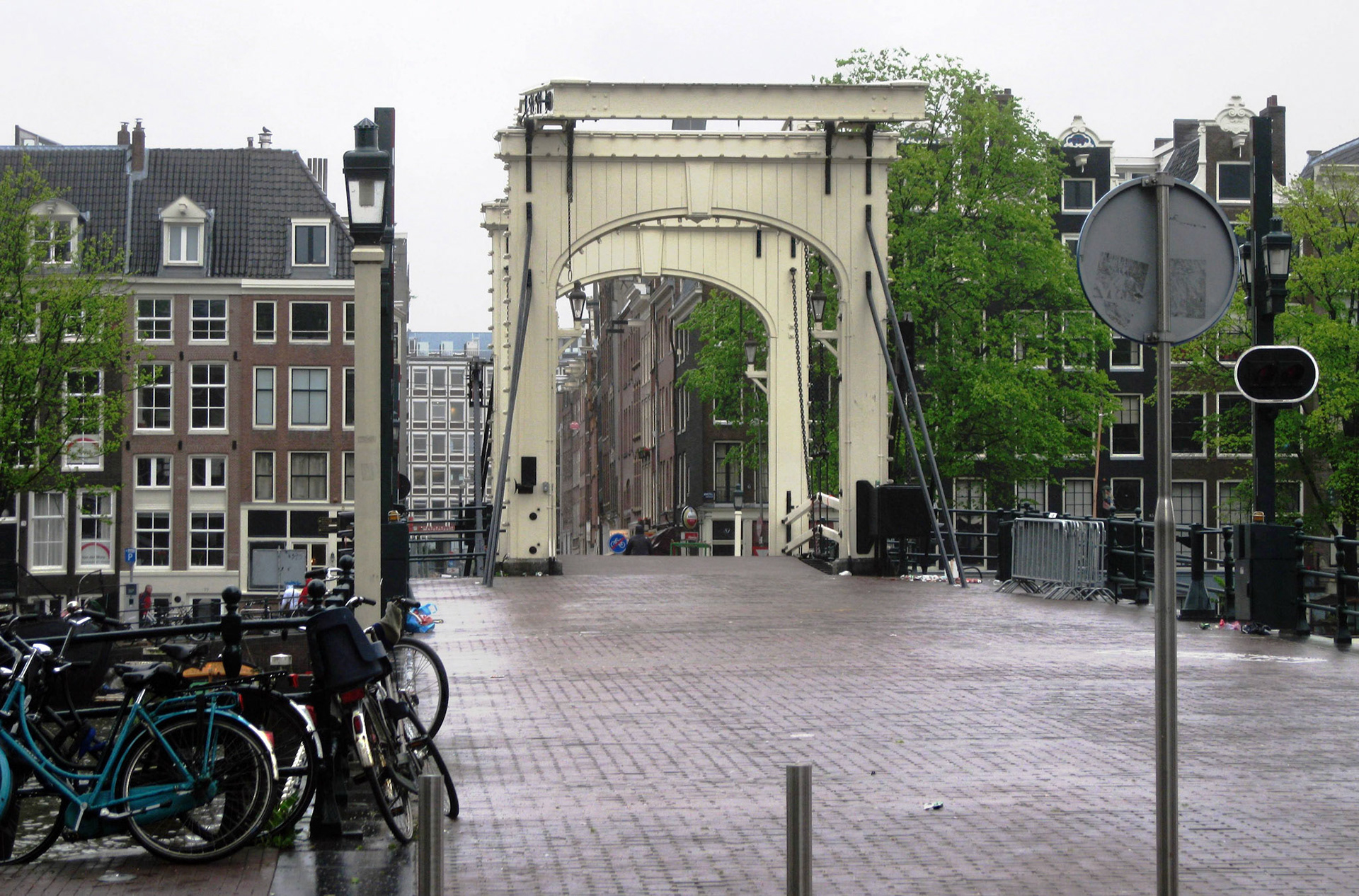 AmsterdamPlease see my other Photographs at: http://www.jamespdeans.co.uk/