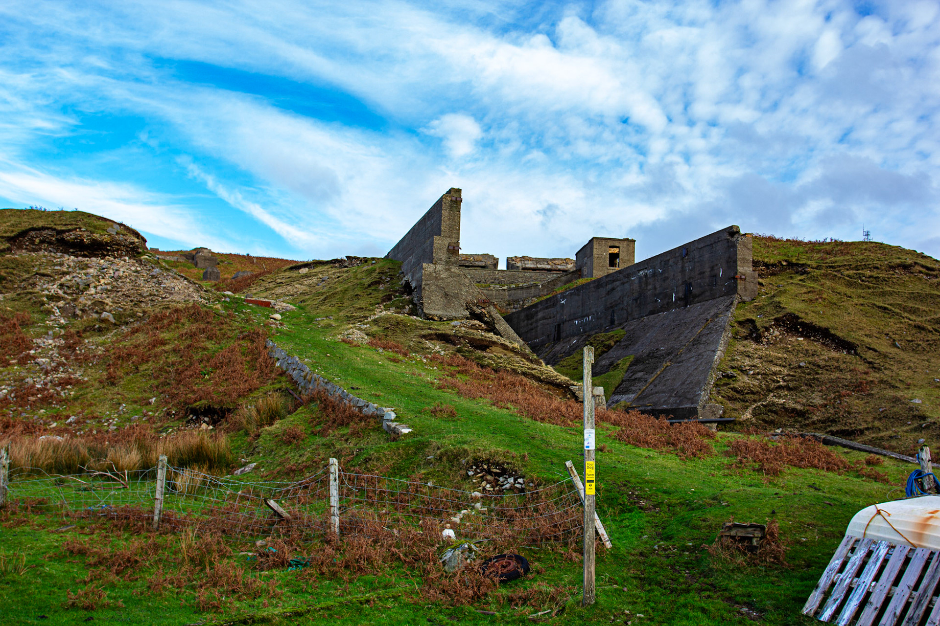 Inverarish, Iron Ore Mine, Kilns And Associated Remains, Raasay 13 November 2025
