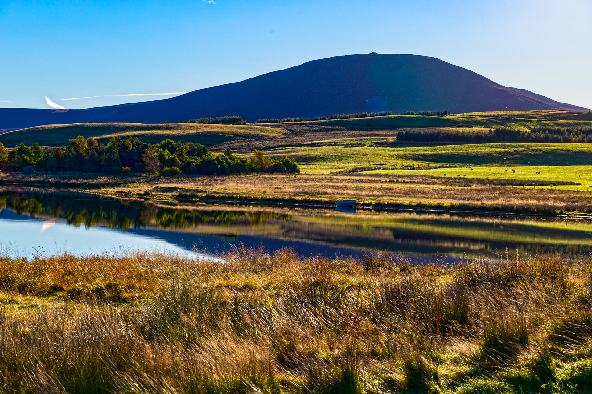 Harperrig Reservoir 06 Oct 2021 Please see my other photos at JamesPDeans.co.uk