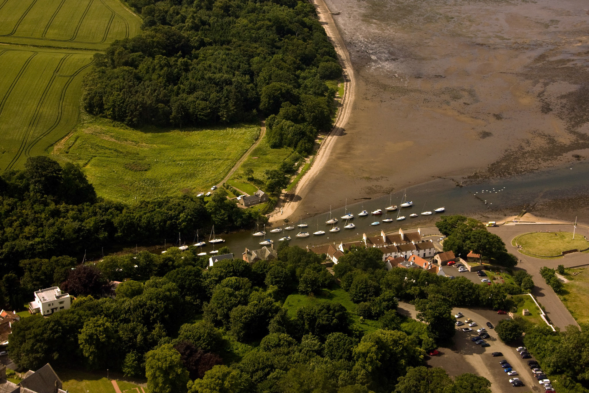 On approach to Edinburgh Airport. The aircraft windows must have been really clean this day!