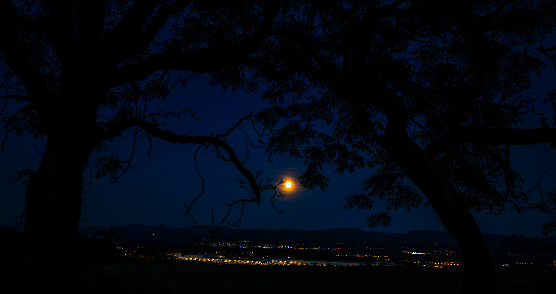 Sunset Bathgate Hills 16 Sept 2024