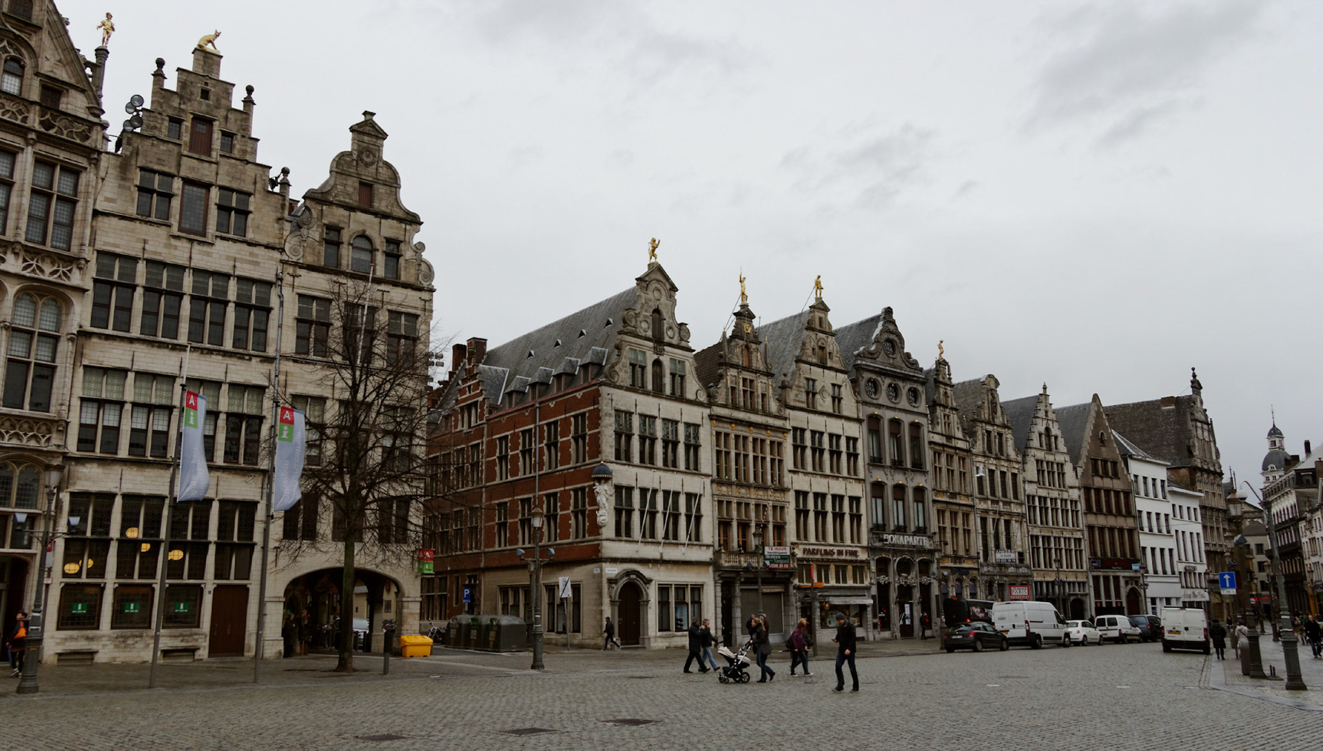 AntwerpPlease see my other Photographs at: http://www.jamespdeans.co.uk/