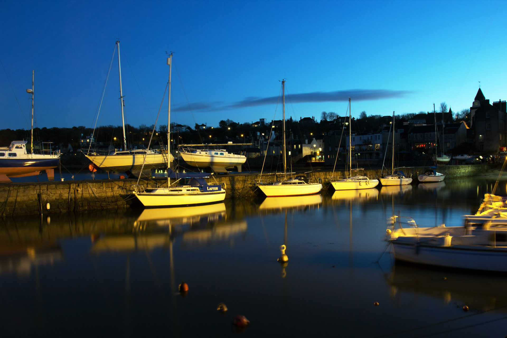 South Queensferry Please see my other Photographs at: http://www.jamespdeans.co.uk/