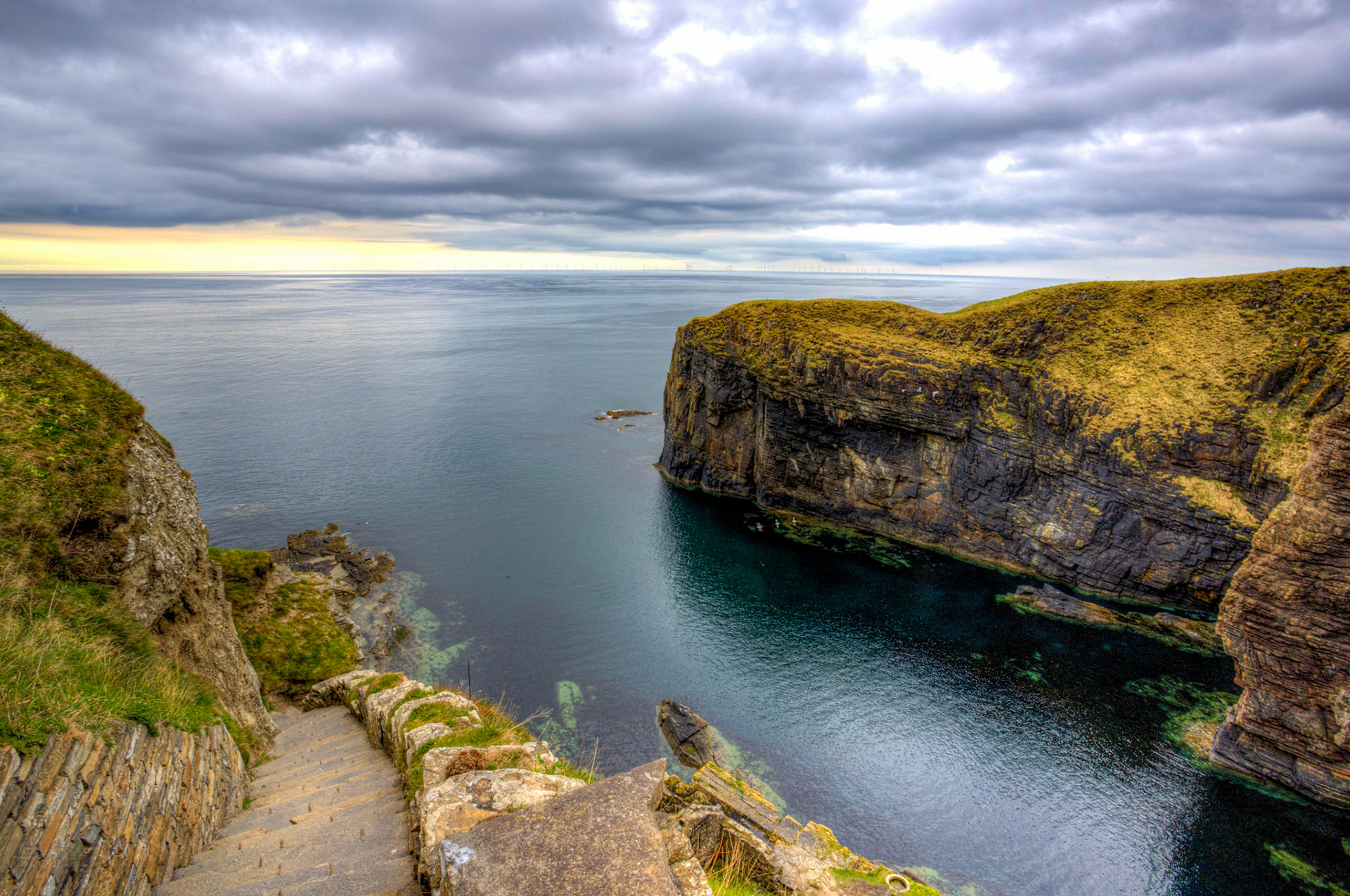 Whaligoe Harbour &amp; Steps