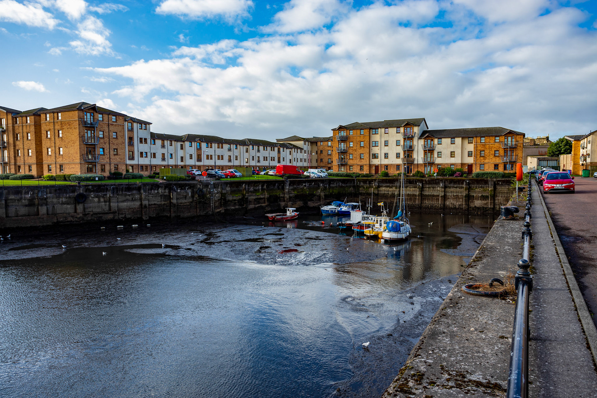 Kirkcaldy Harbour 20 August 2020Please see my other photos at JamesPDeans.co.uk