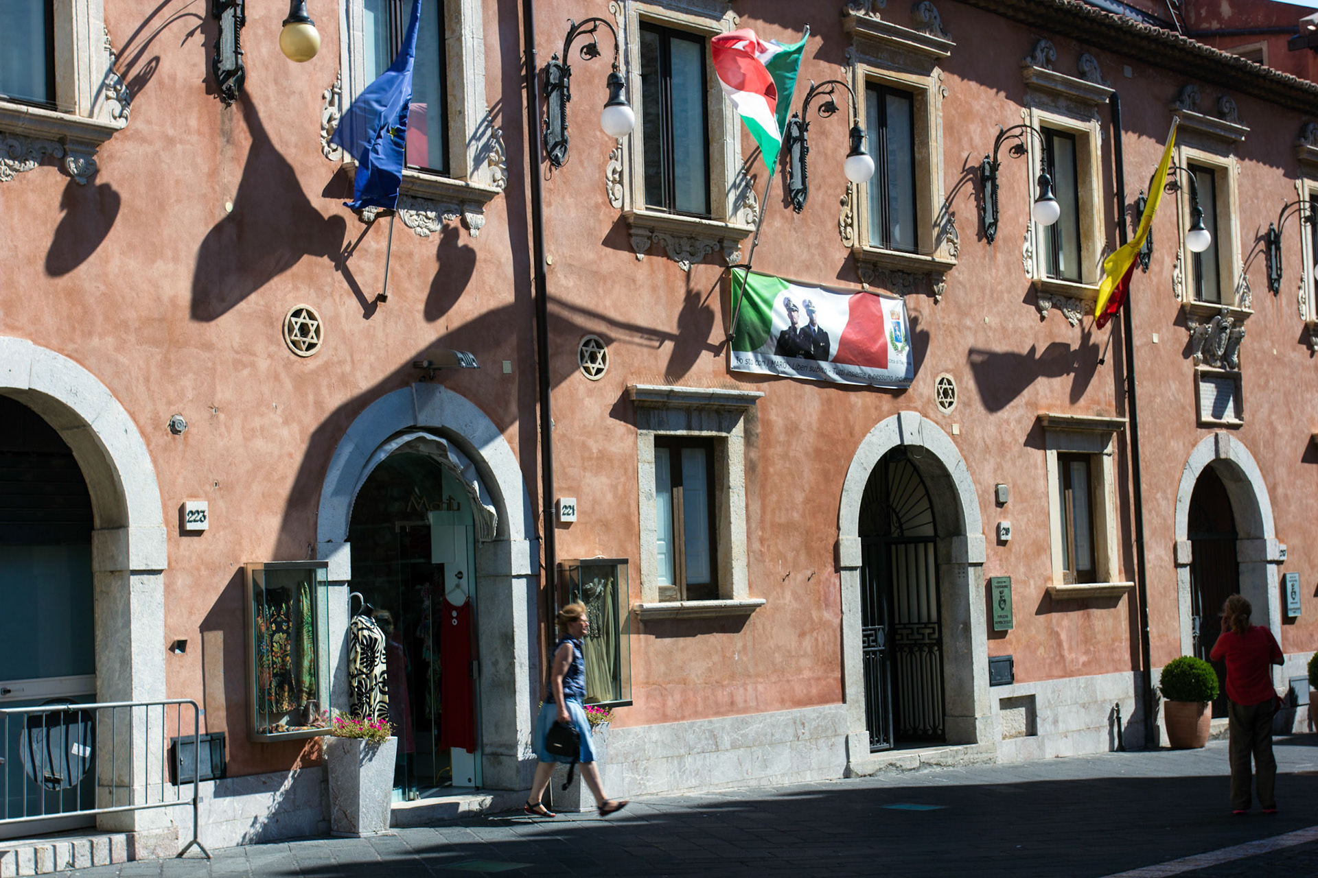 TaorminaPlease see my other Photographs at: http://www.jamespdeans.co.uk/