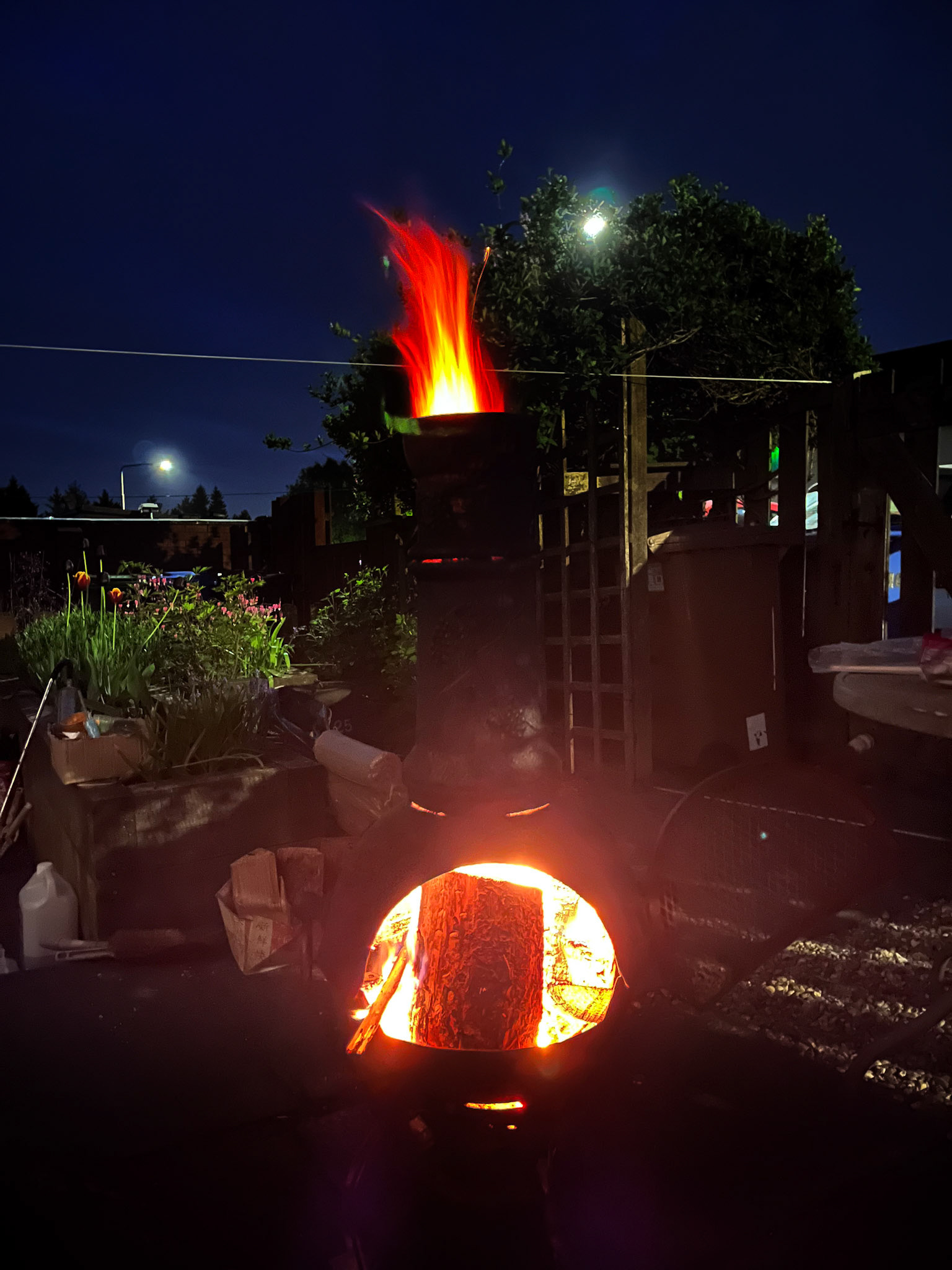Evening with Jan &amp; Gill with the Chiminea 02 May 2025
