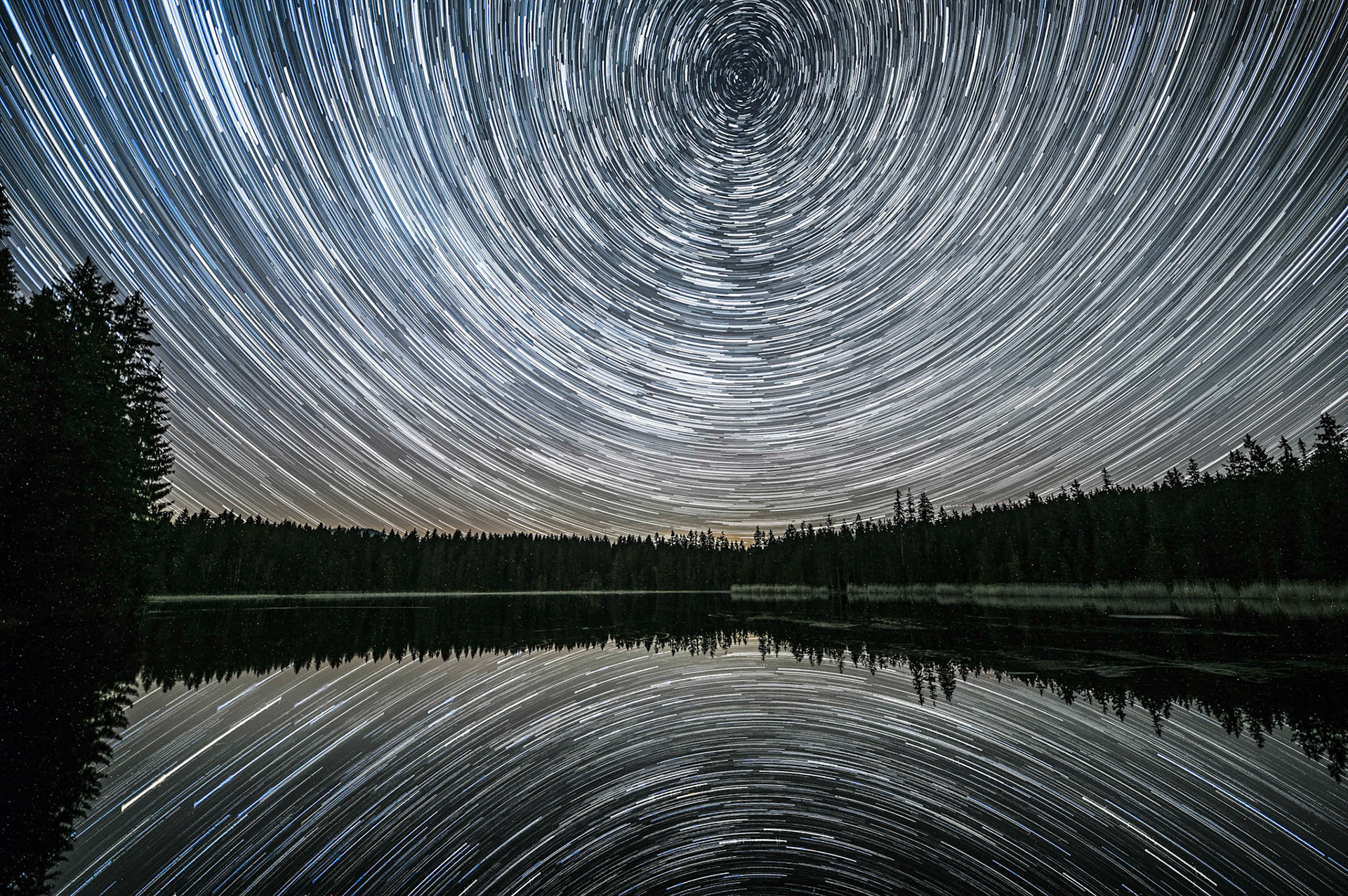 Stierhübelteich- 95 Fotos a 30 sec. übereinandergelegt