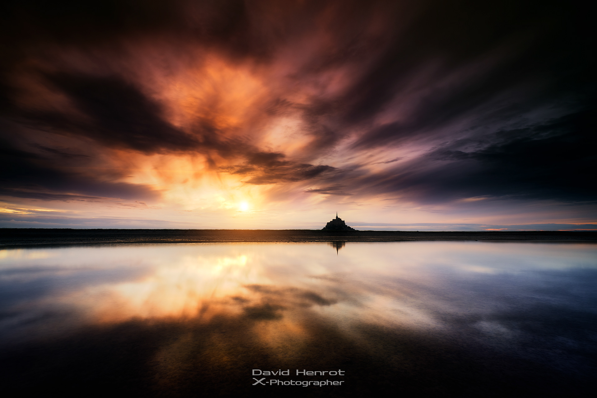 Le Mont-Saint-Michel depuis les étangs des prés salés, Manche