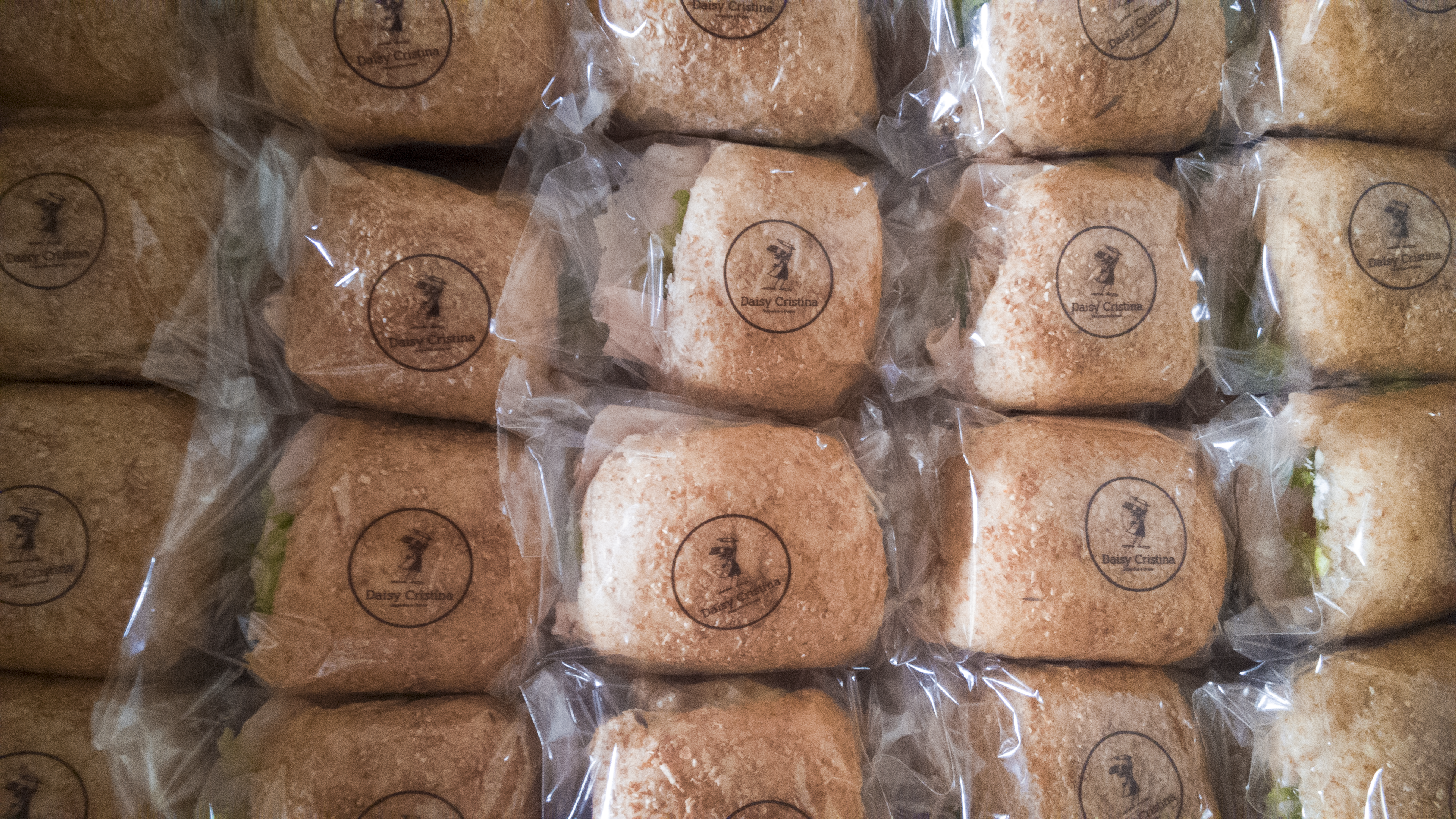 mini sanduíches