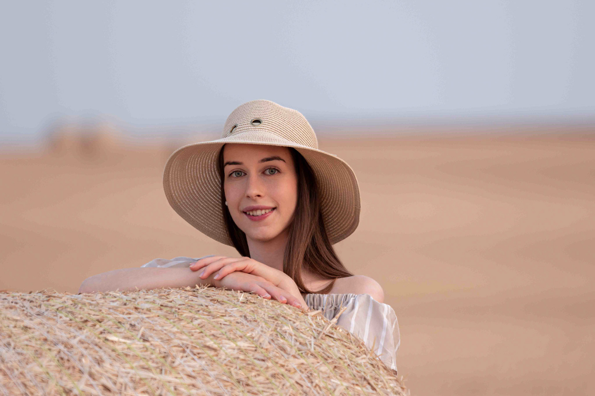 Réka szalmabálákkal