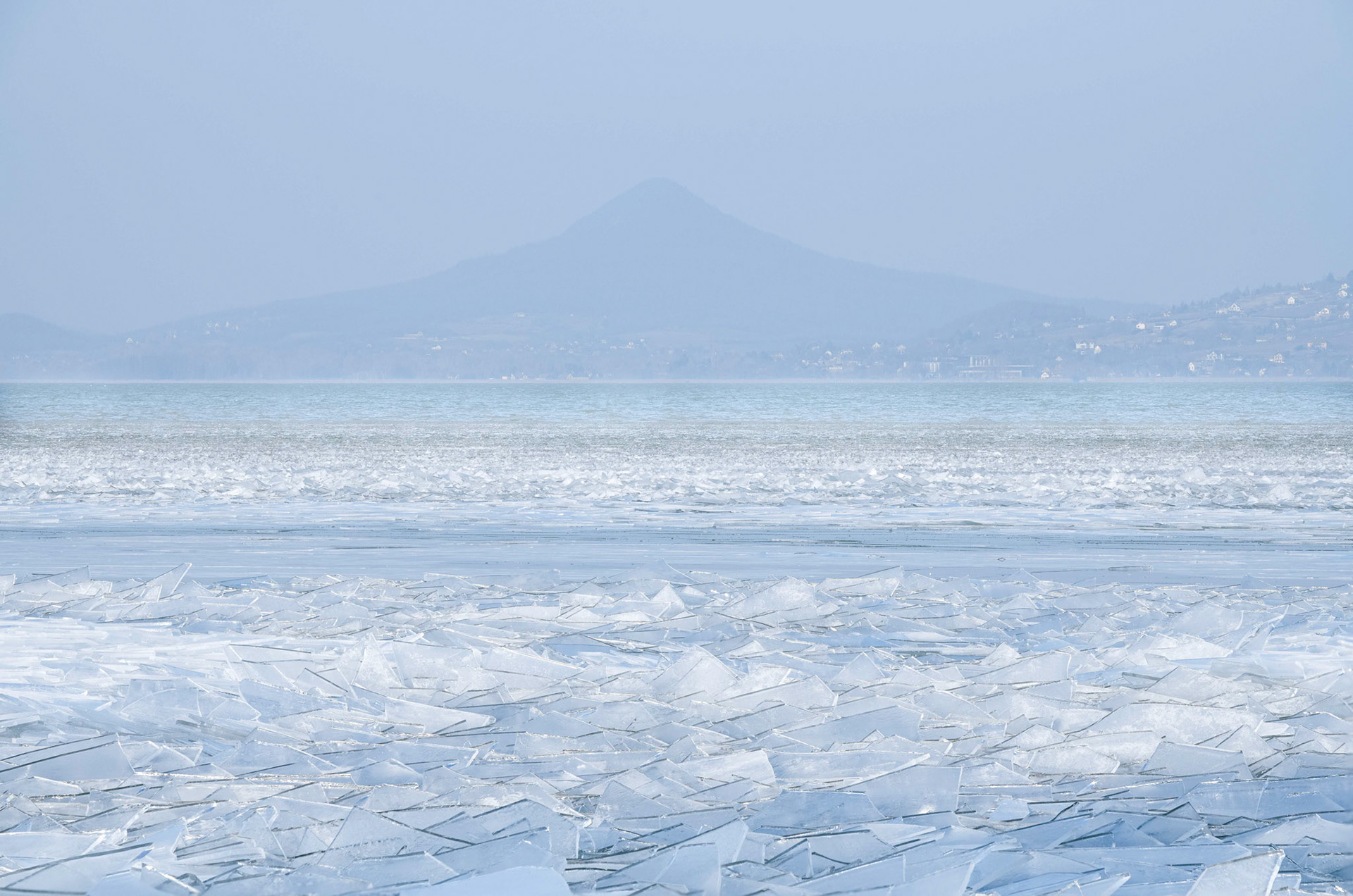 Fonyódligeti jégtáblák