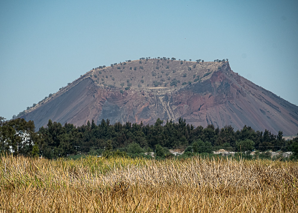 Volcano seen from Floating Gardens