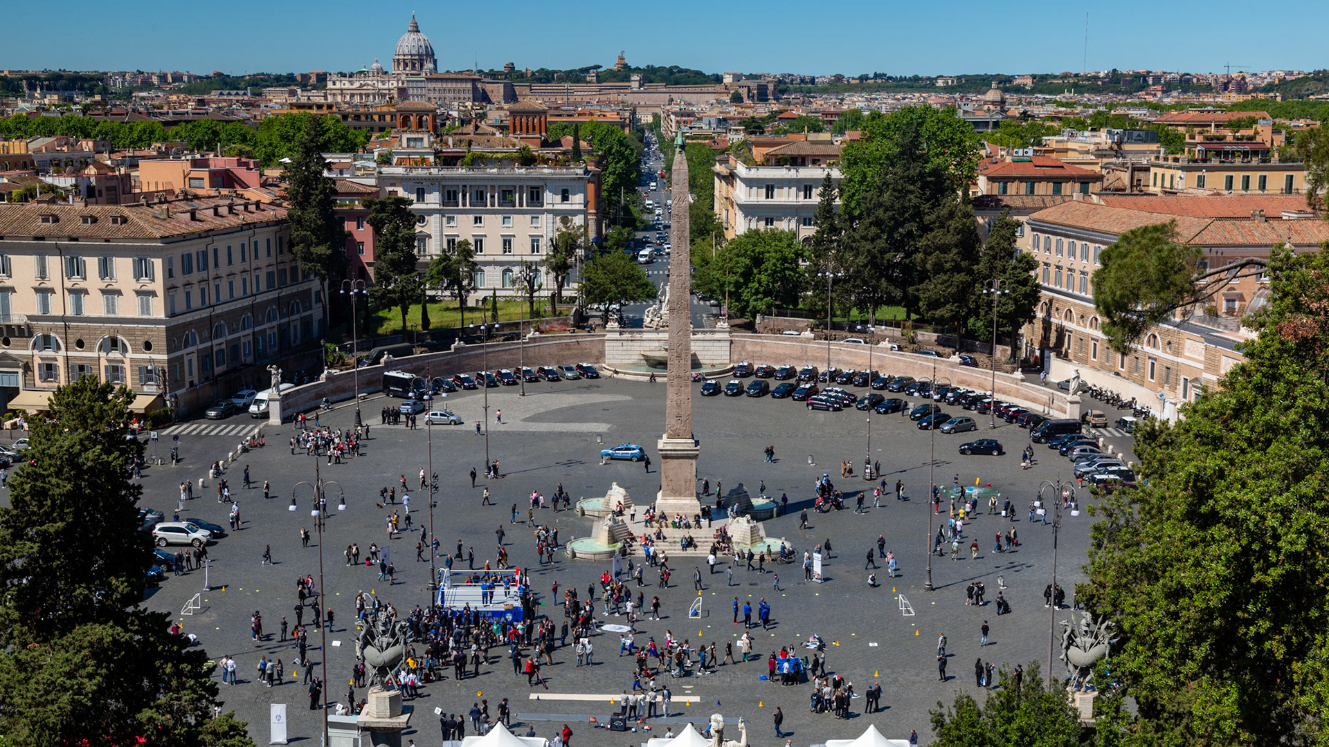Piazza del Popolo. Rome, Italy. 2019.