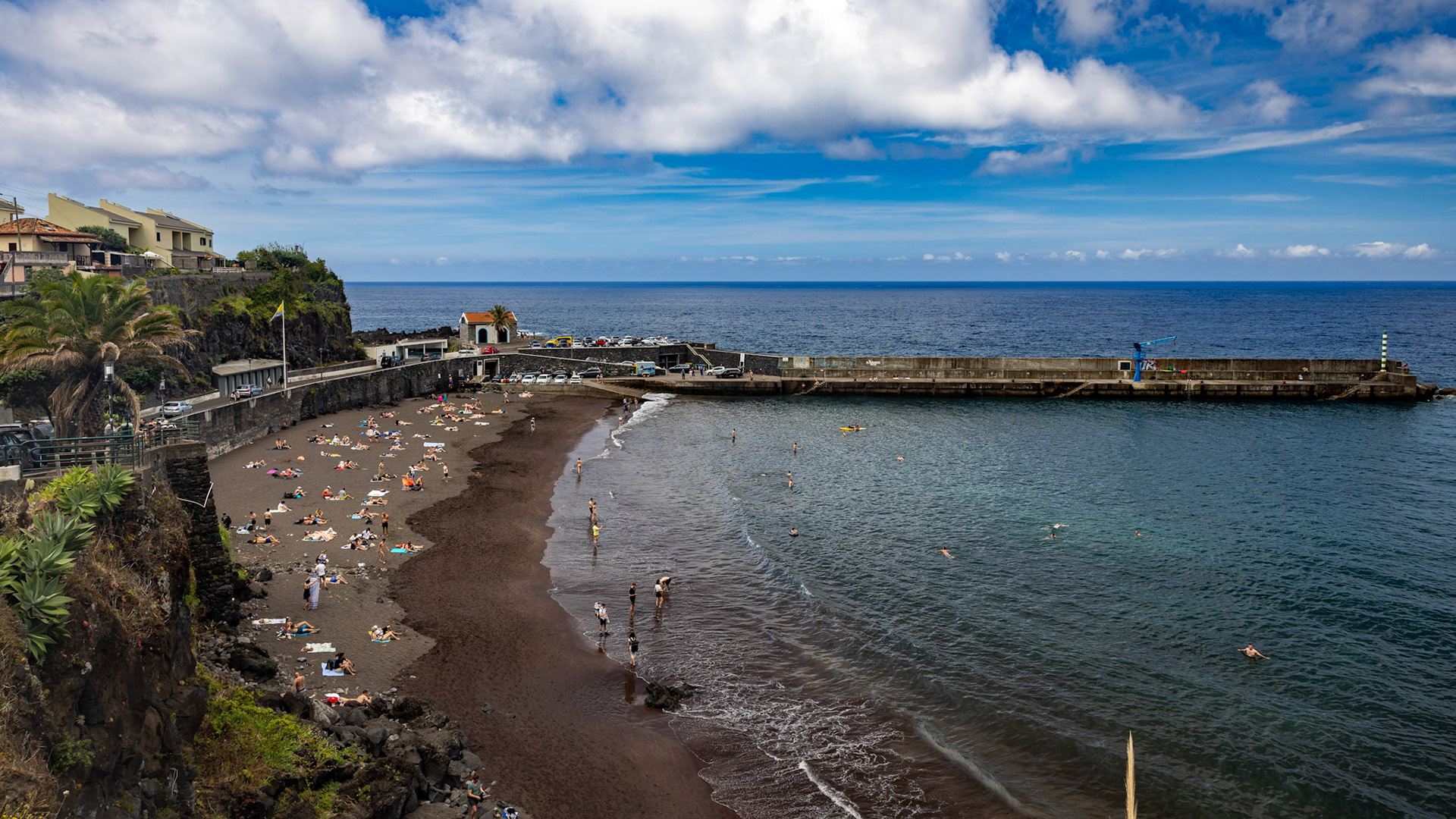Praia do Porto do Seixal. Seixal, Madeira, Portugal. 2024.