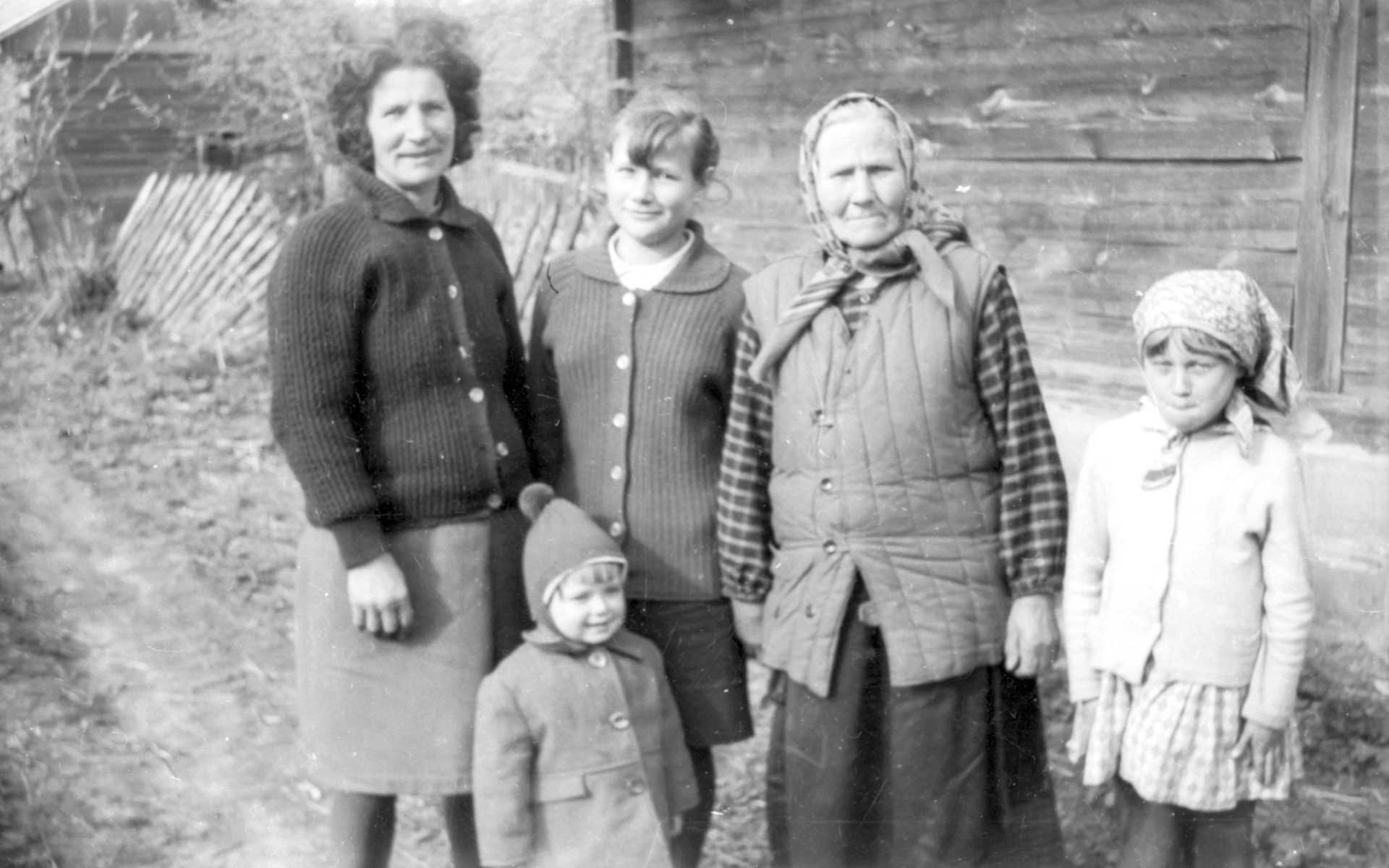 ciotka Kołaczewska, Zenia, ciotka Stanisława ; Stępków