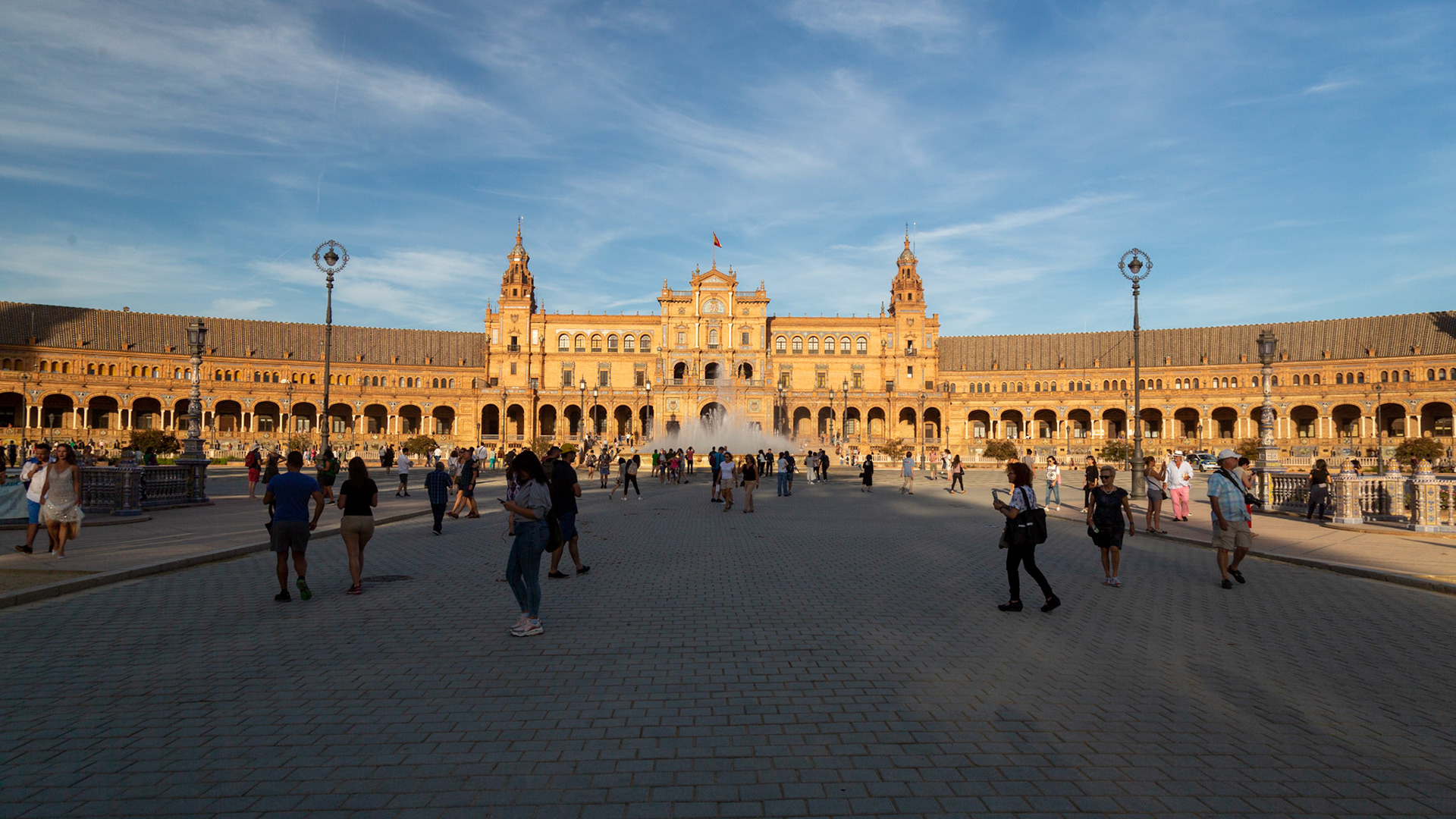 Plaza de España. Sevilla, Spain. 2019.
