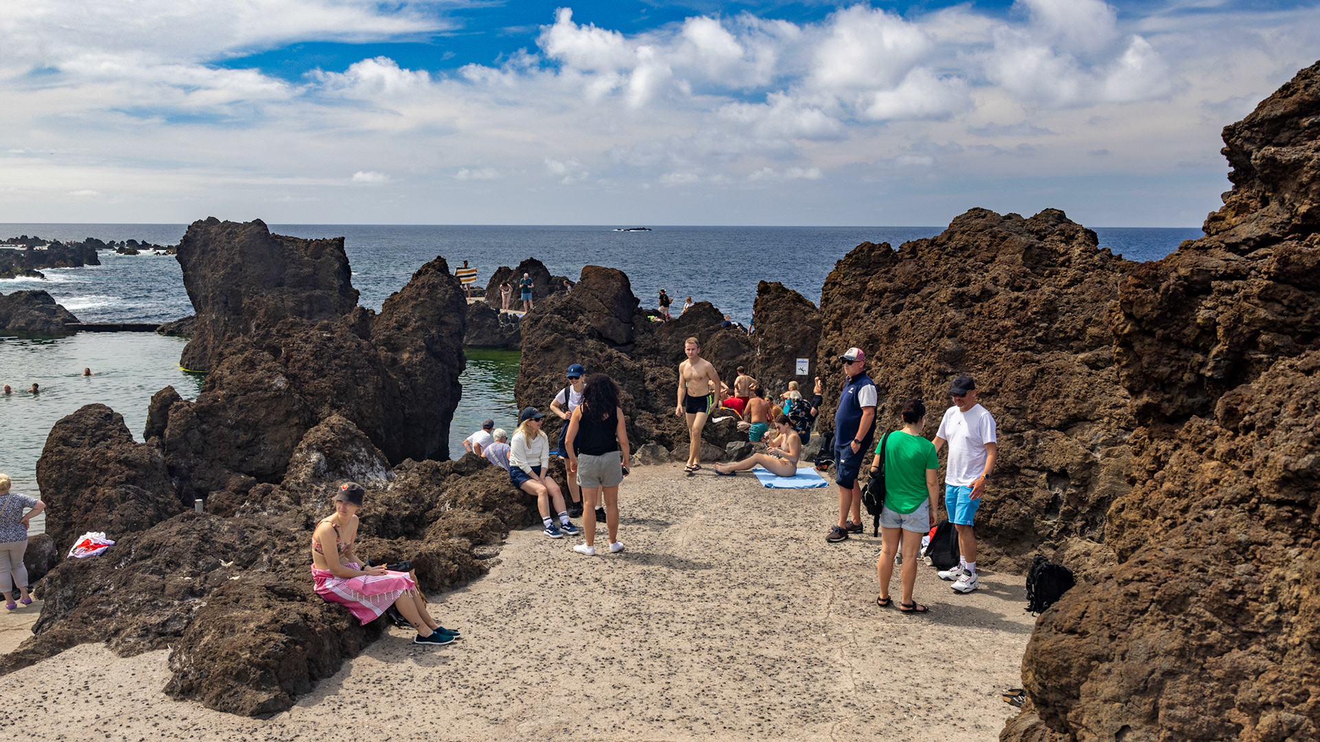 Piscinas Naturais Velhas. Porto Moniz, Madeira, Portugal. 2024.