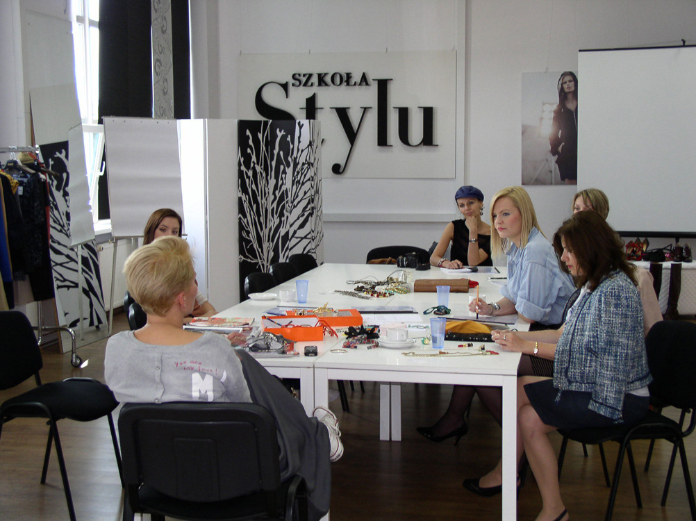 workshop with Magdalena Zabierzowska - stylist