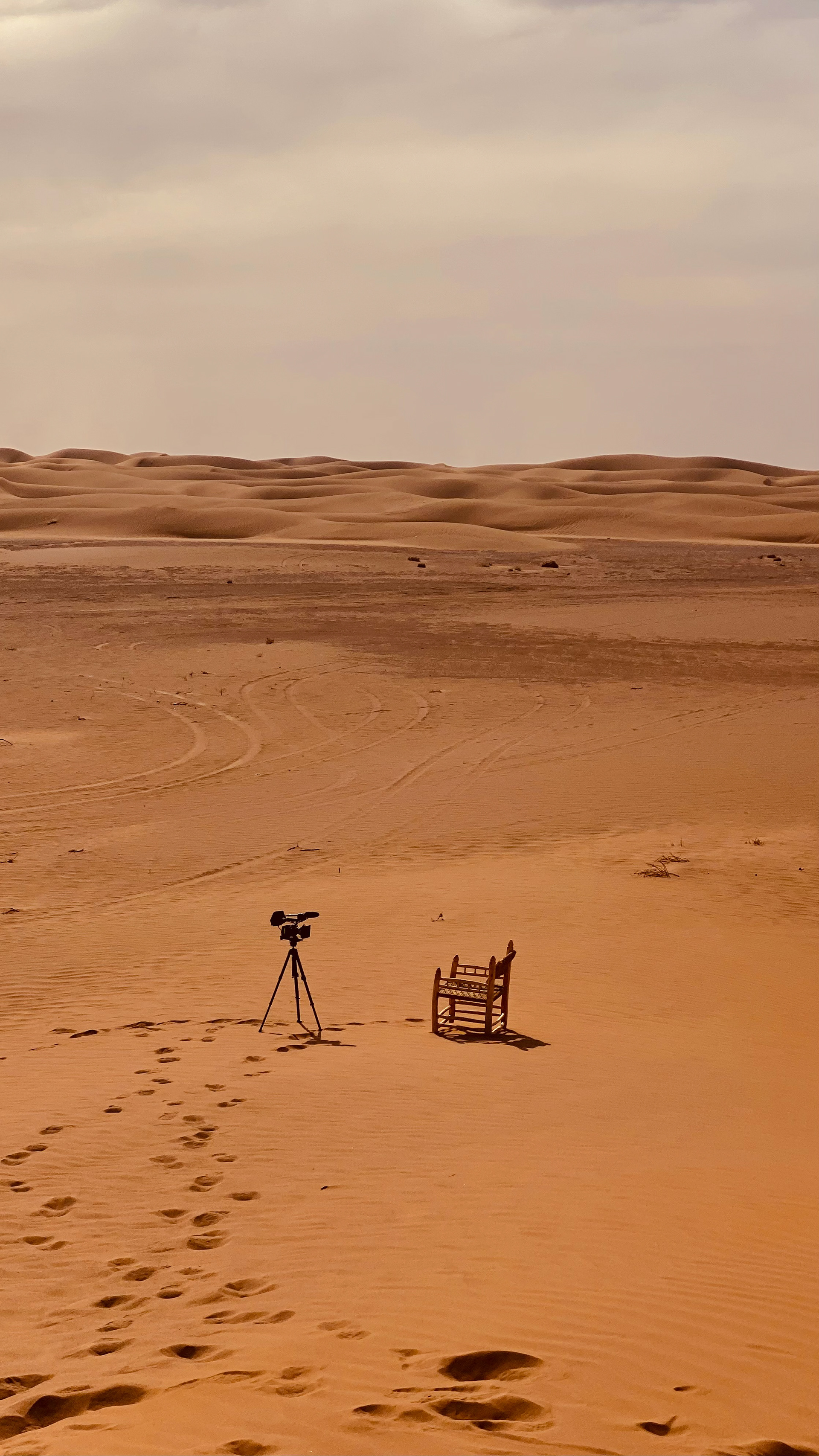 I was born with the sand in my eyes