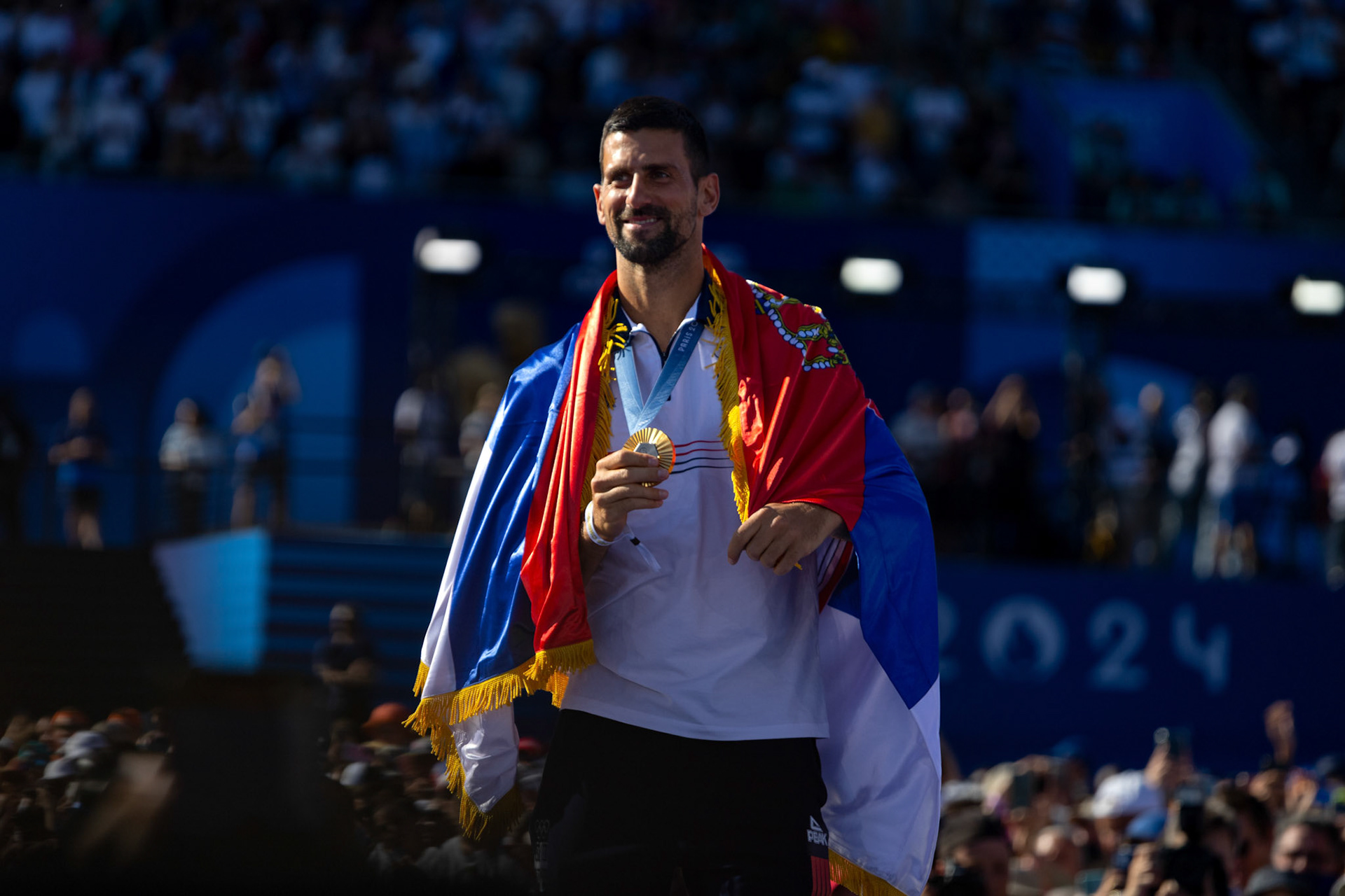 Novak Djokovic avec sa médaille d'or - JO Paris 2024