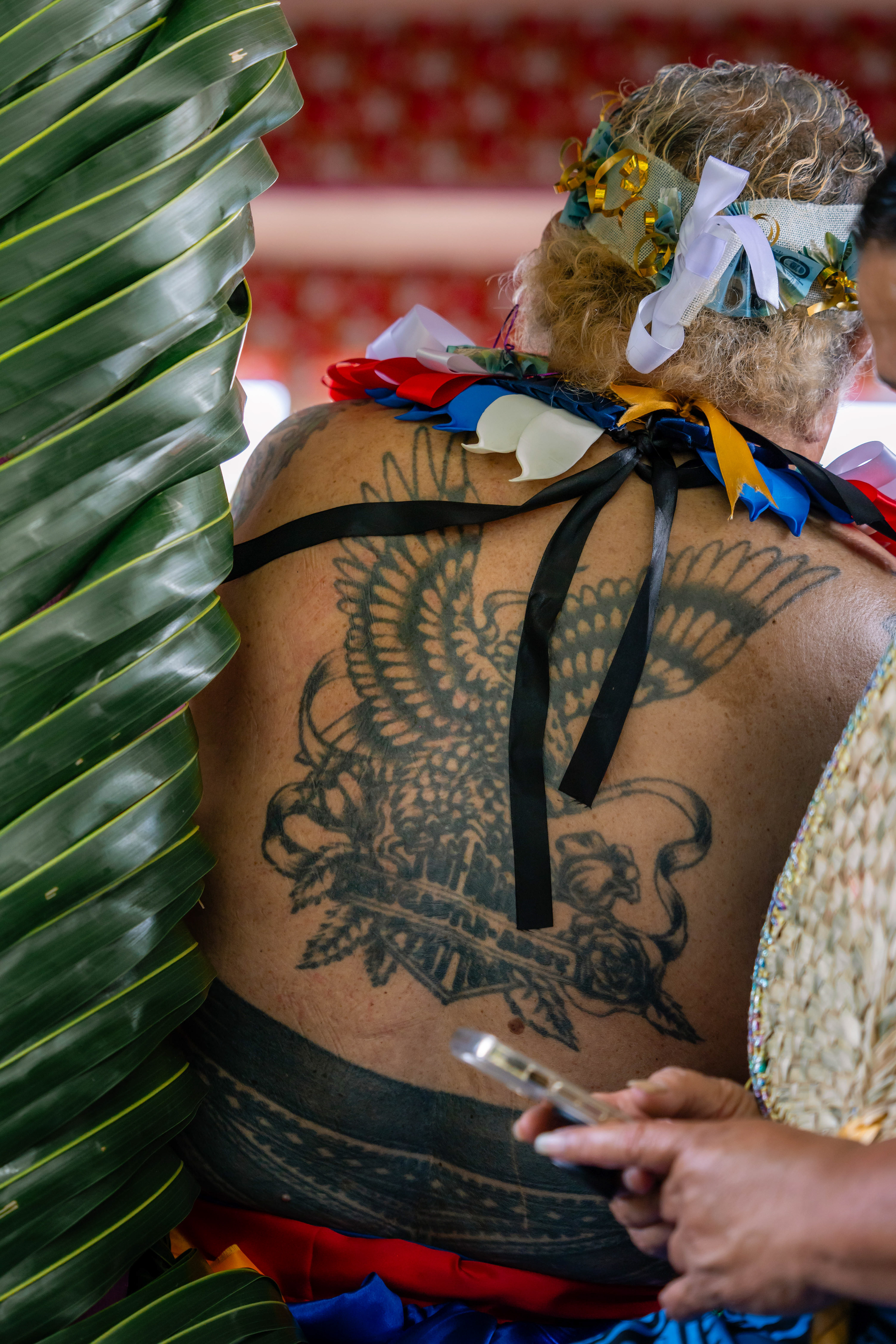 Le pe'a et un tatouage moderne - Falealupo, Samoa