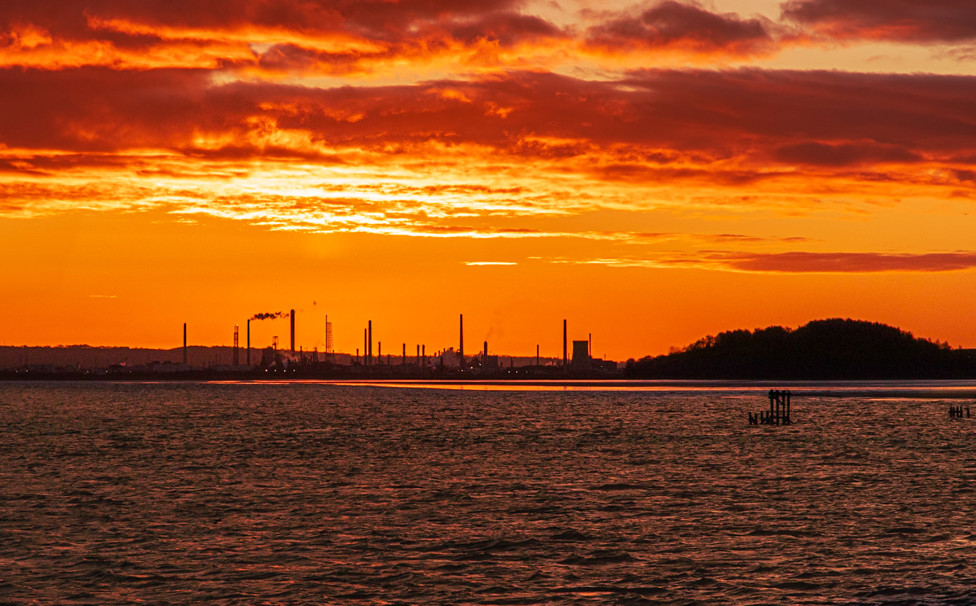 Sunrise from Eastham Ferry (Dec 2020)