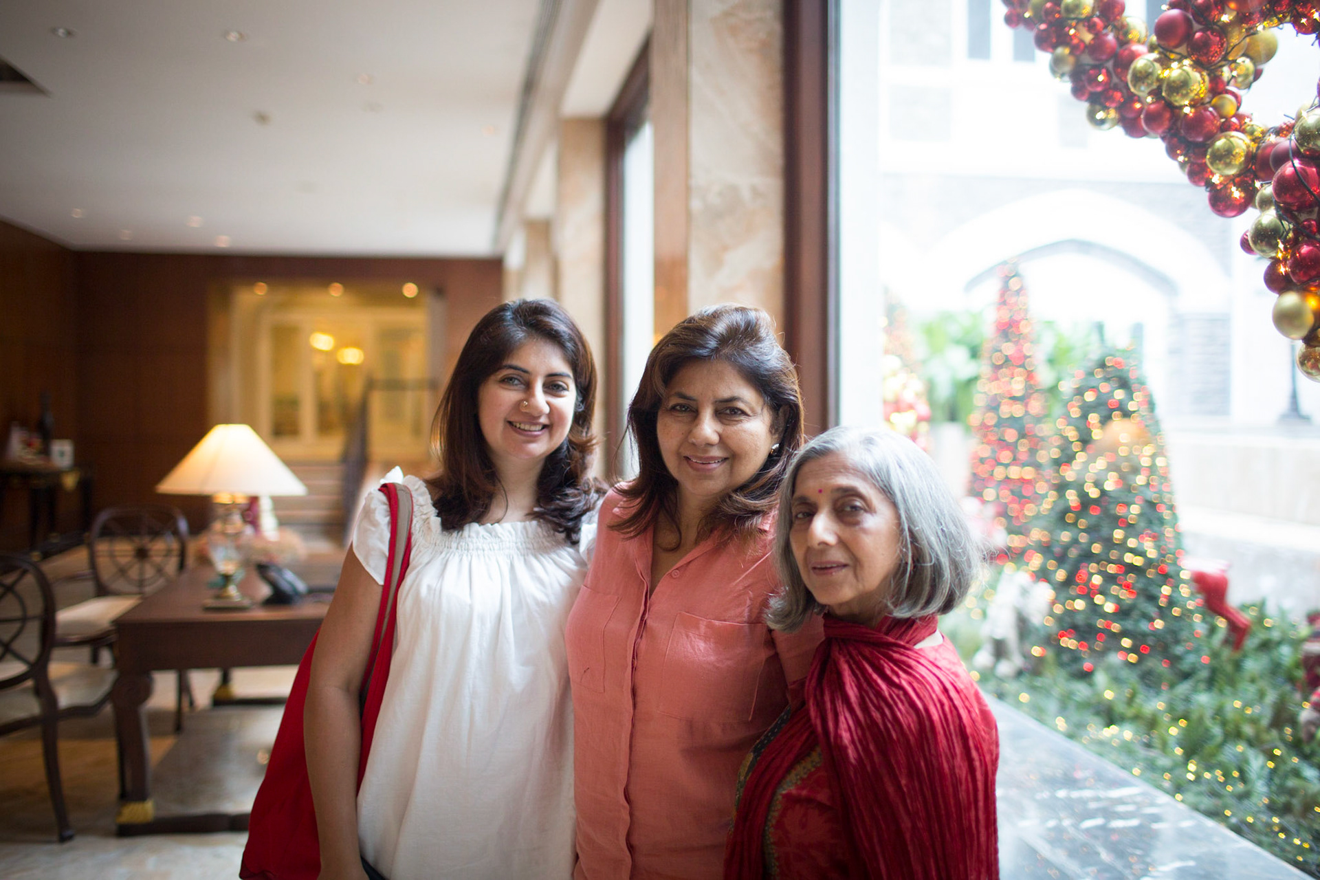 The ladies at the Taj Mahal