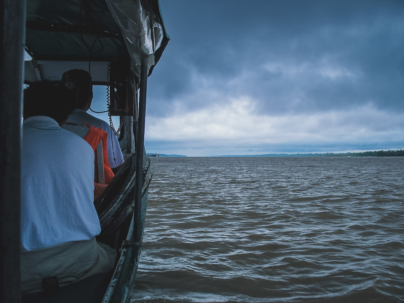 Navegando el Amazonas