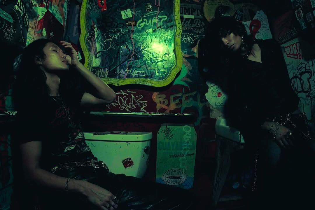 "JINX" CD: @itsarecordshop ph. @starrybari  feat. @dxxnte.s & @fromlancelot 