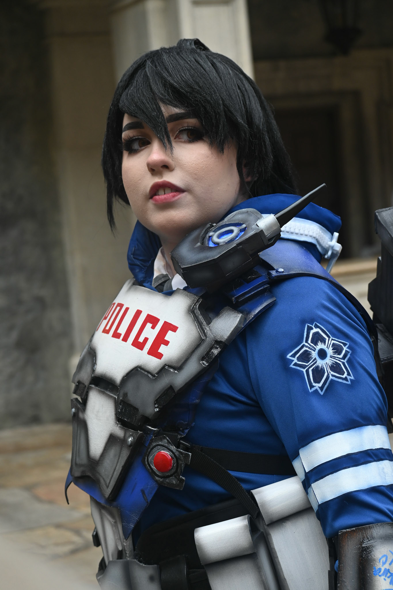@chief.glitz.and.glam as the protagonist from Astral Chain