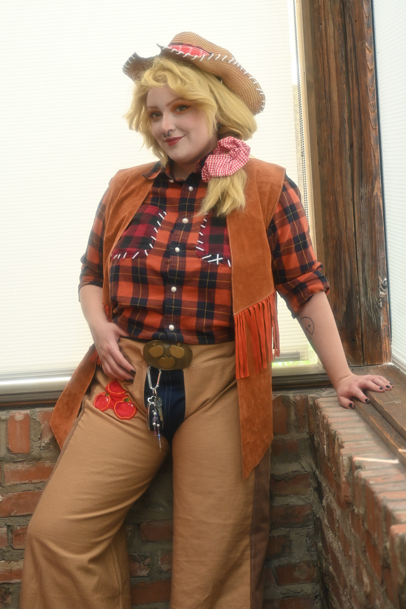 @cherrycherry.cos as Applejack from My Little Pony