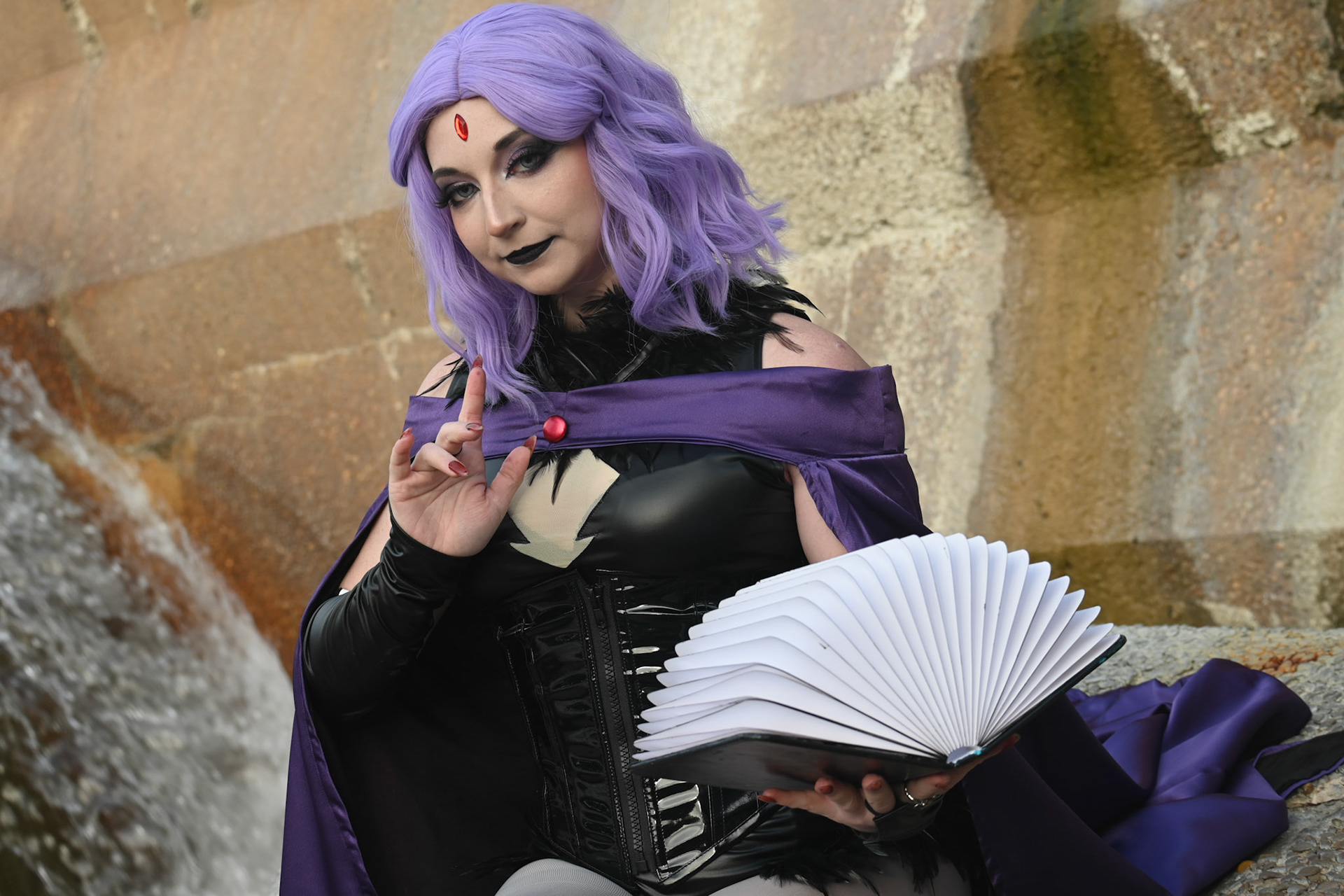 @digitallavender.cos as Raven from Teen Titans