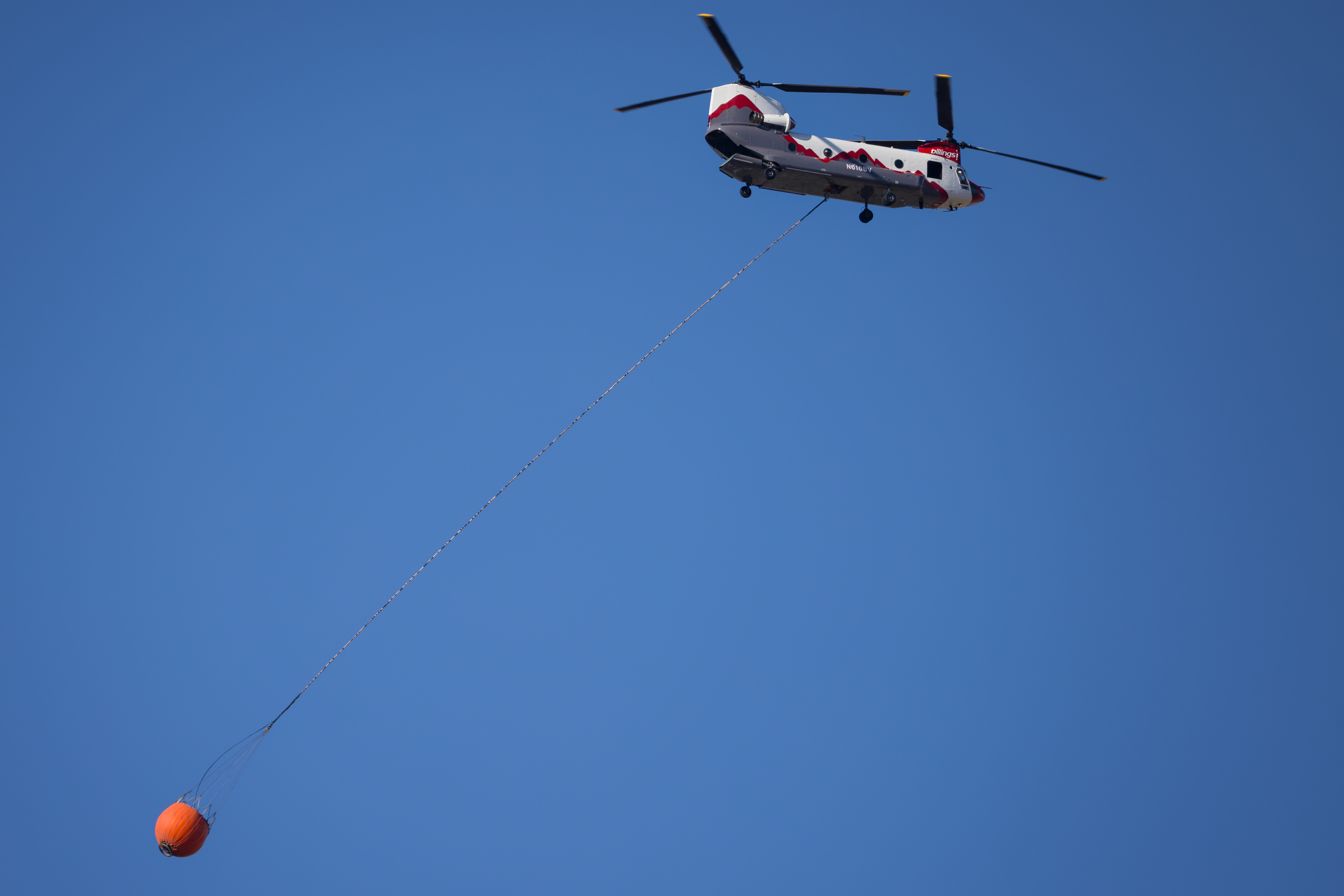 CH-47D Firefighting Chinook