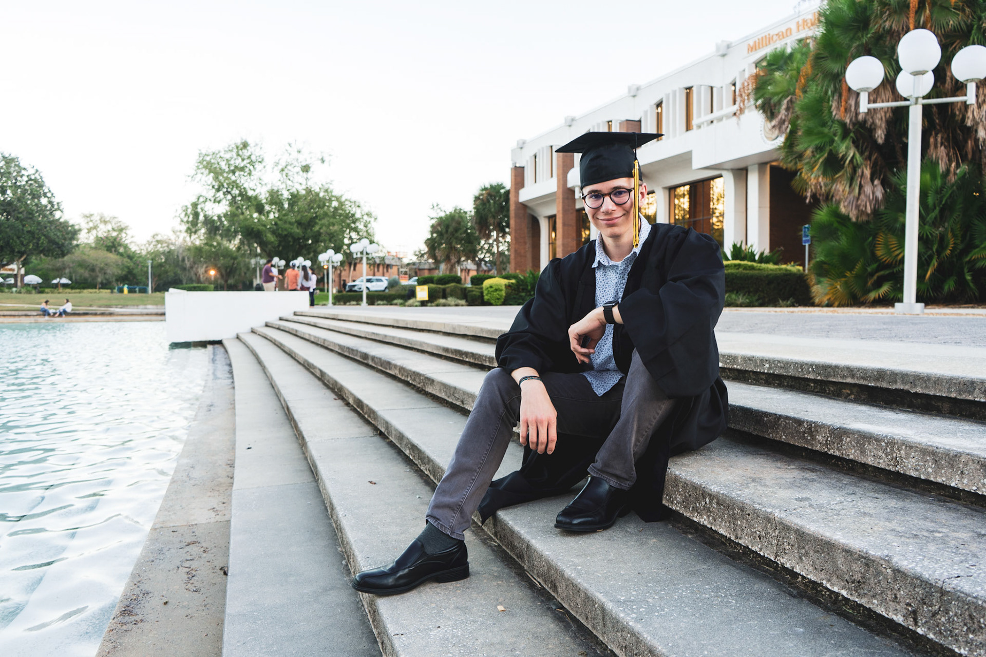 Reflecting Pond | UCF Graduation Photo