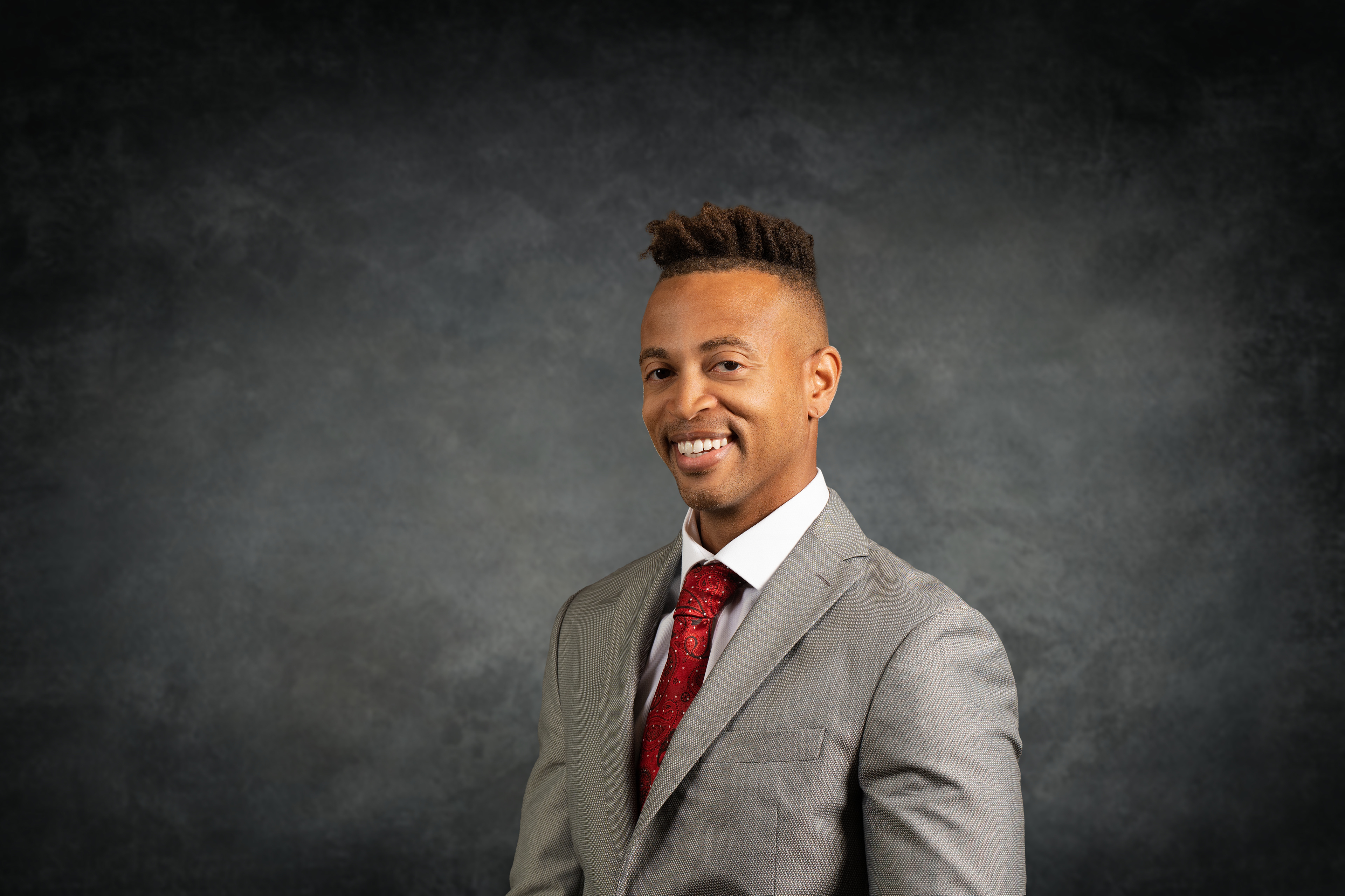 Orlando Headshot - MC