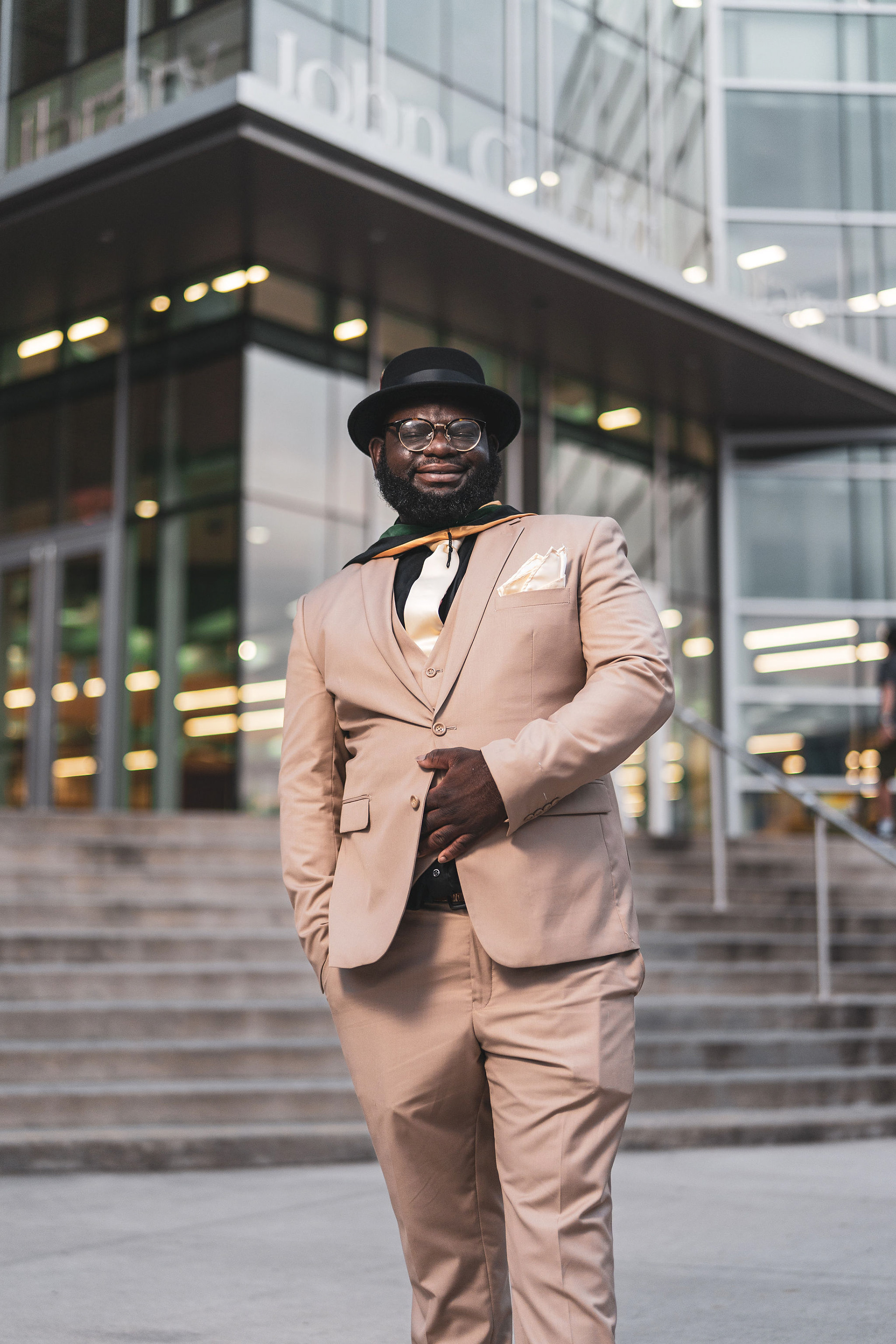 John C. Hitt Library | IO UCF main campus Orlando Graduation Photography