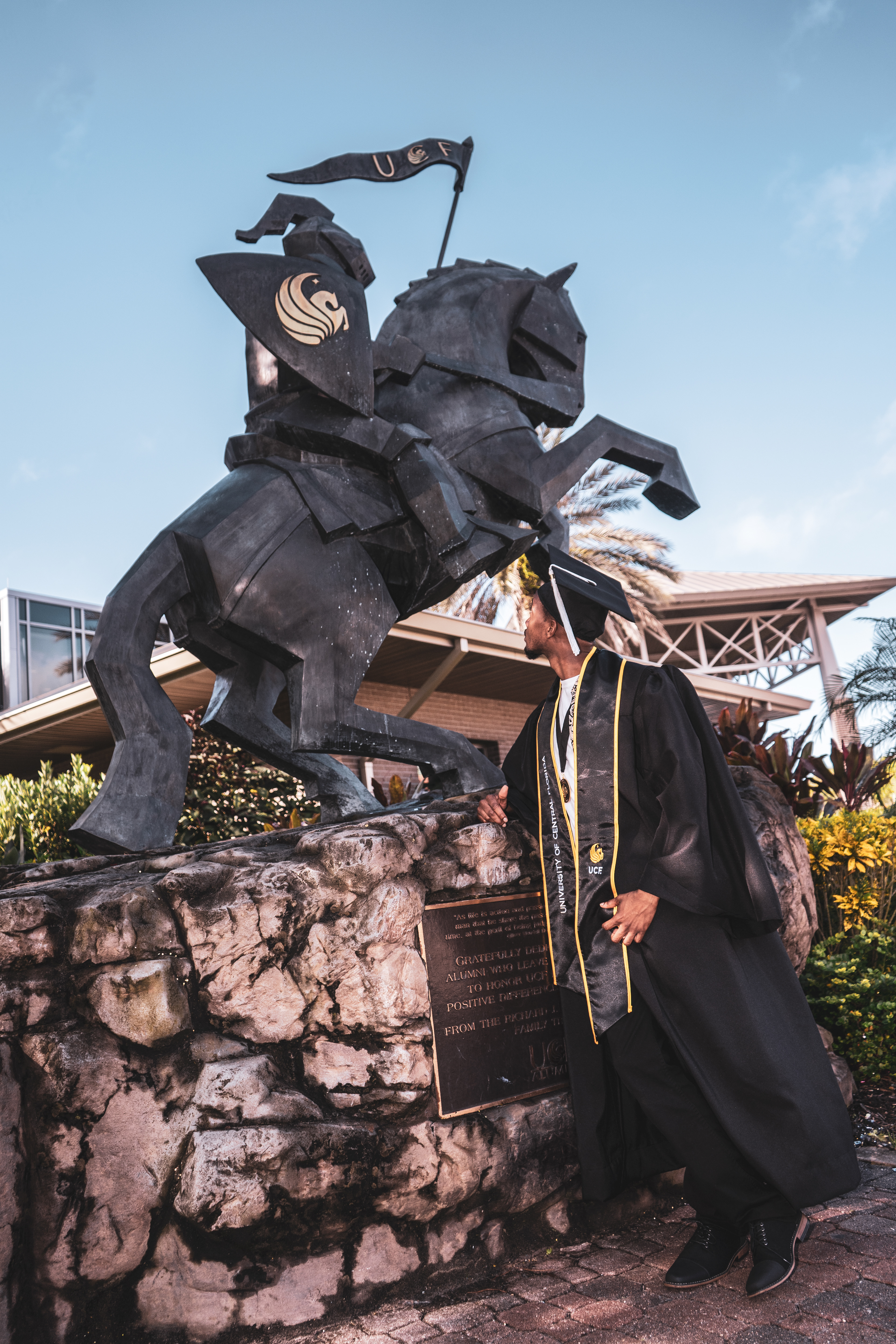 UCF Alumni Statue | UCF Graduation Session | PO