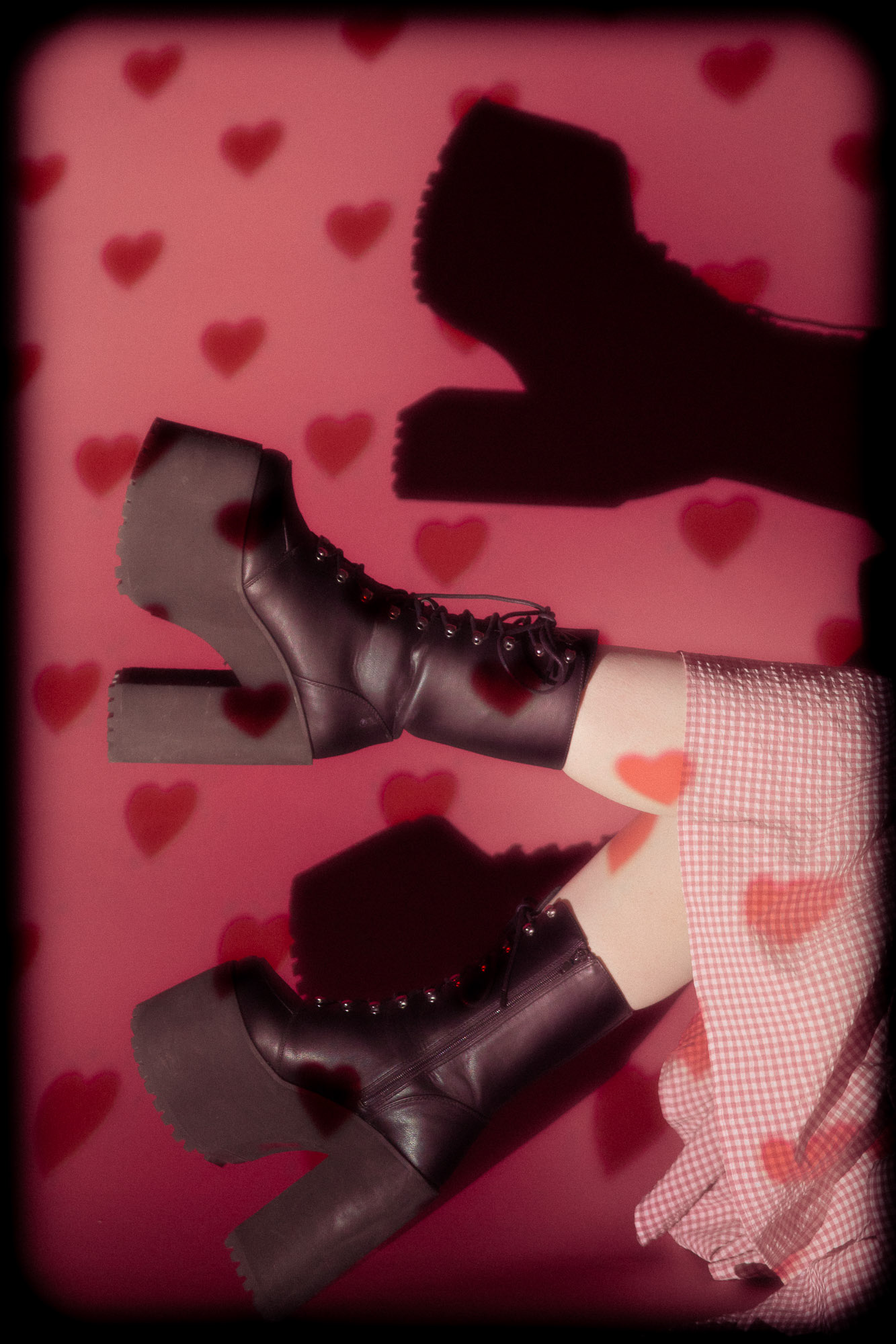 Fashion Ad Mockup 2022