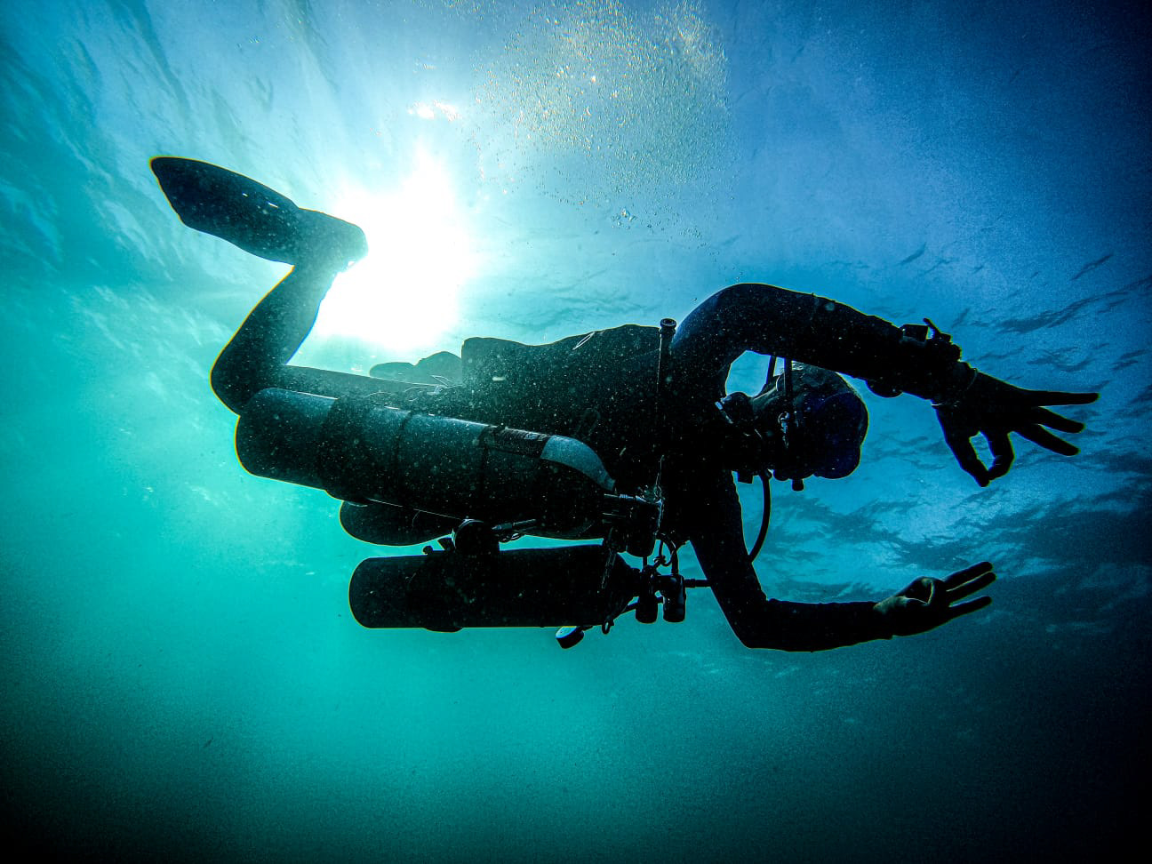 Christian in sidemount