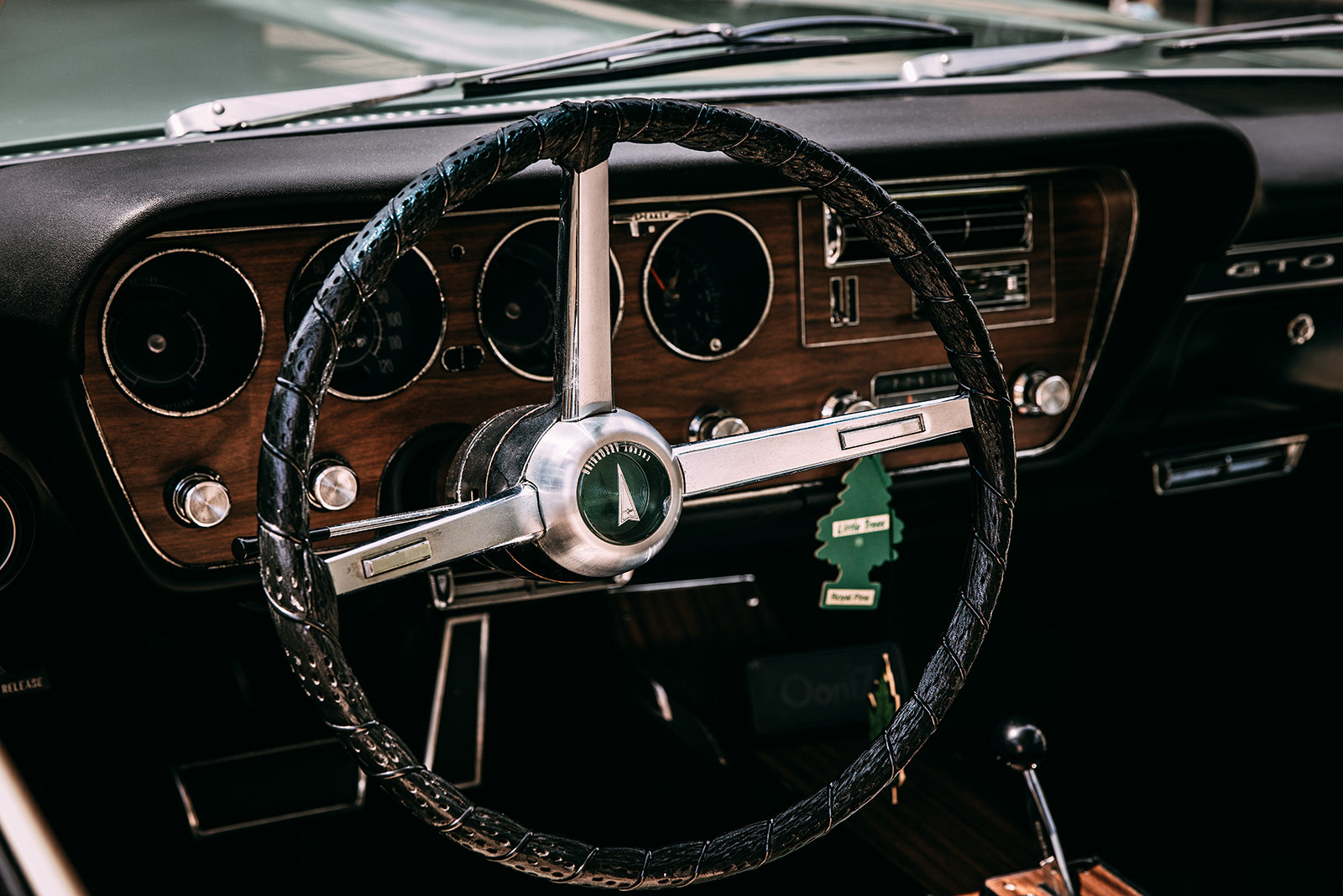 Classic car, Photographer