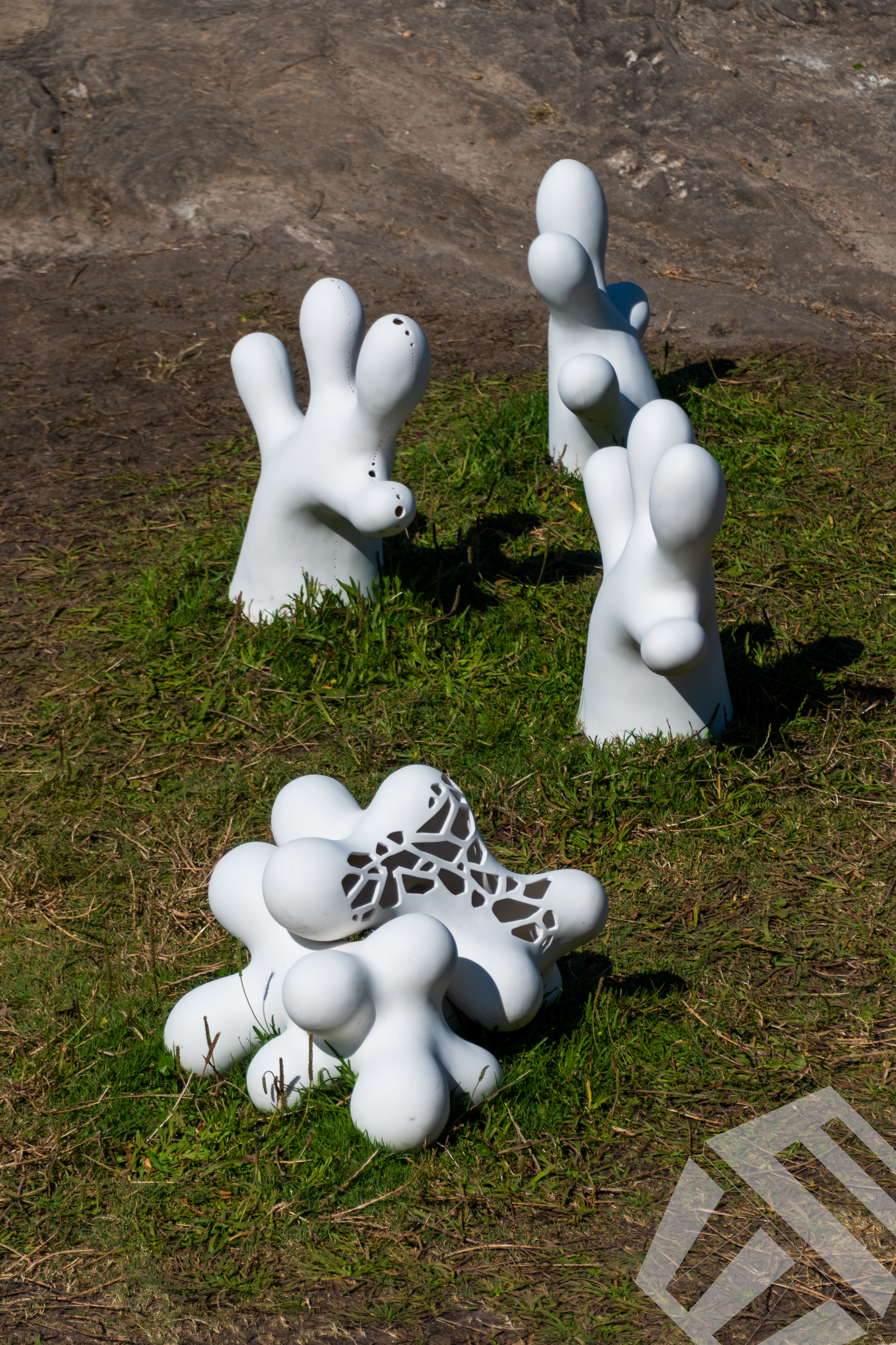 Selfish by Juan Pablo Pinto & Cristian Rojas