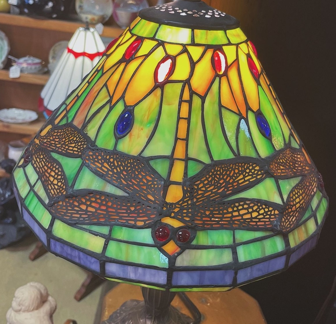 🐉🧚‍♀️💡