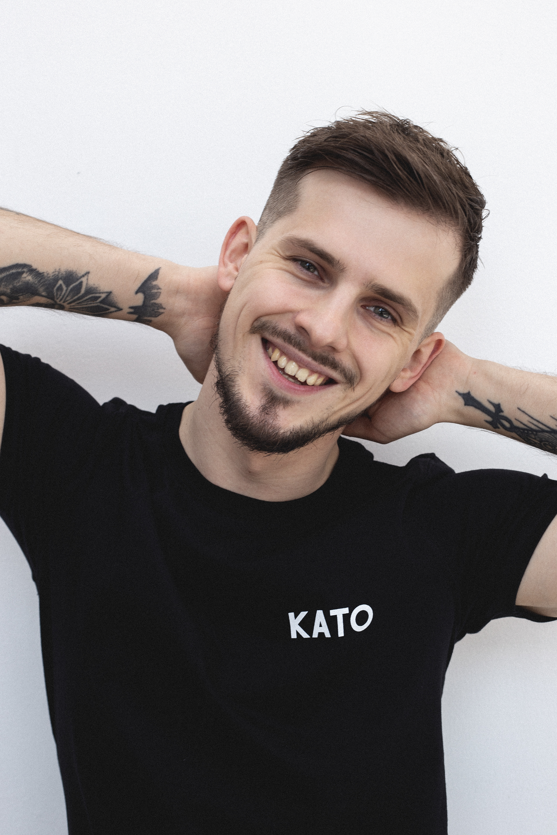 marka yy_spodek, kwiecień 2023