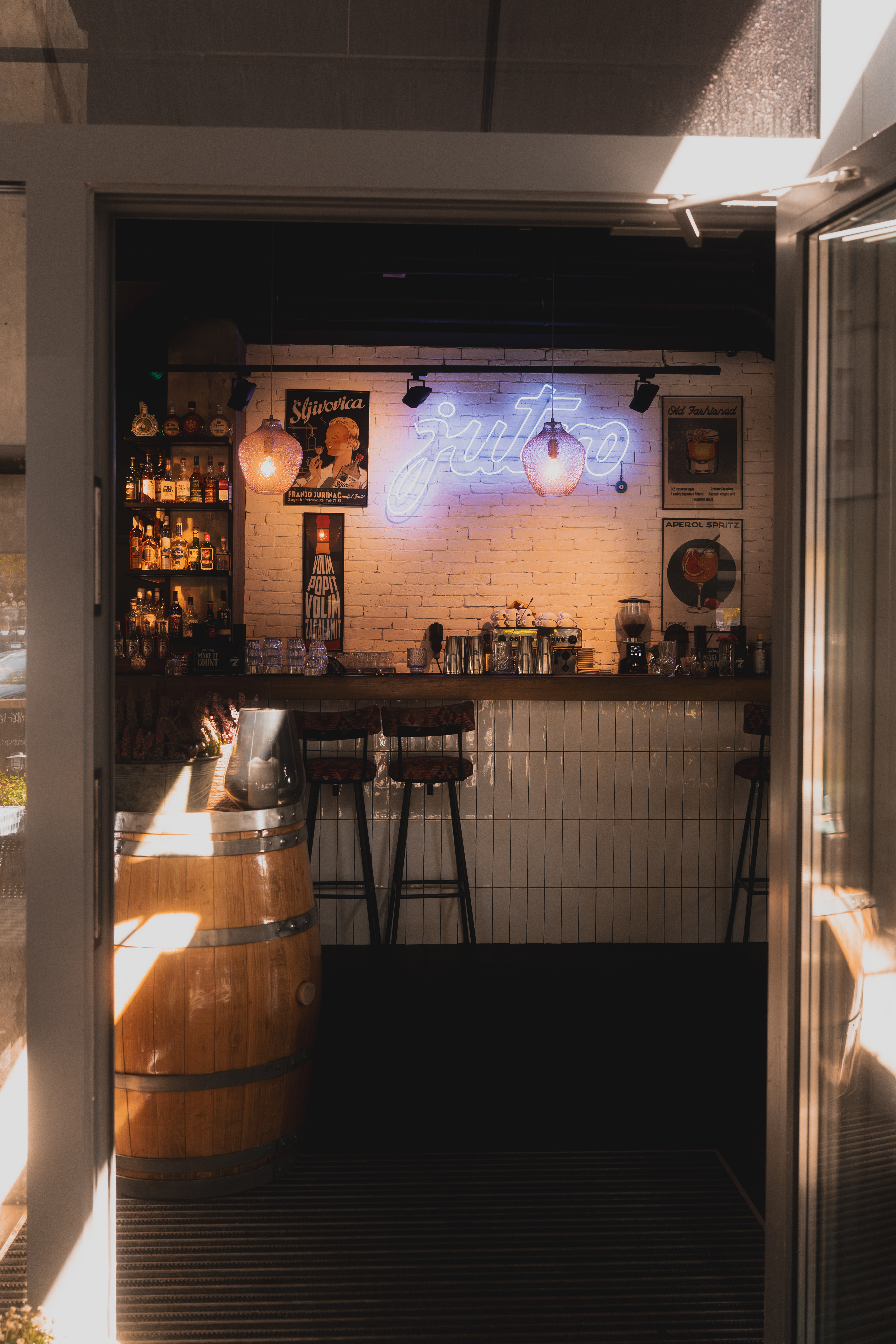 jutro balkan bistro, Warszawa